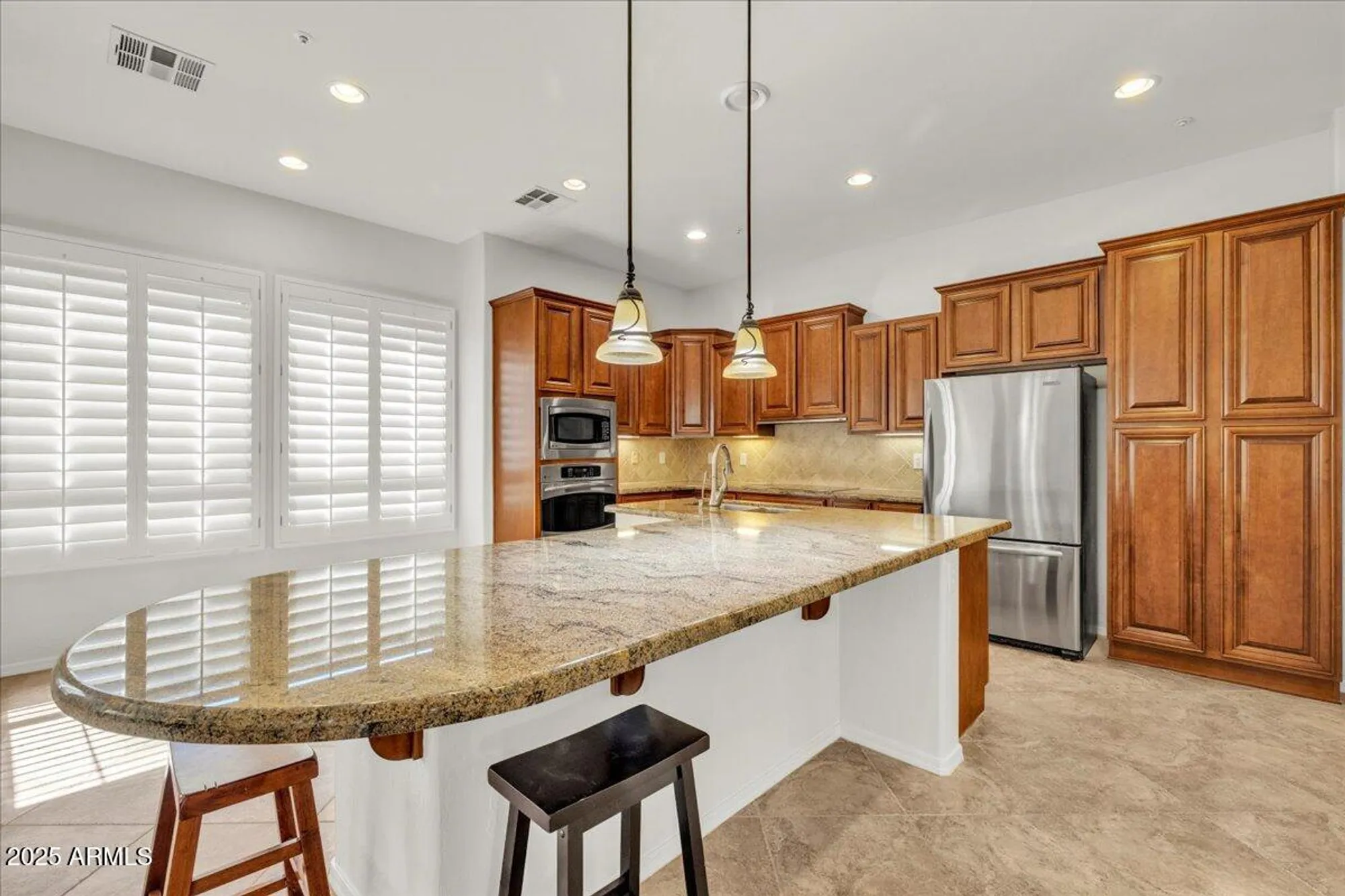 Property Slideshow image 7 of 77 | 13055 w eagle talon trl, Peoria, AZ, 85383