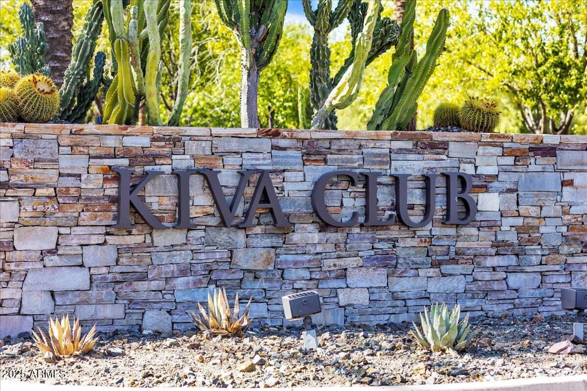 Property Slideshow image 39 of 77 | 13055 w eagle talon trl, Peoria, AZ, 85383