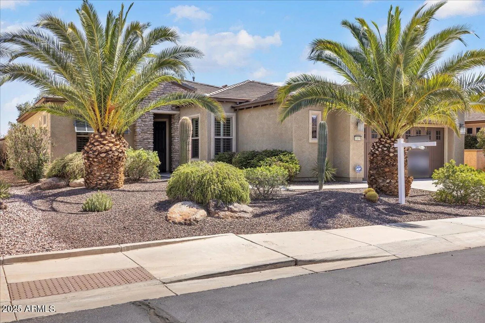 Property Slideshow image 34 of 77 | 13055 w eagle talon trl, Peoria, AZ, 85383