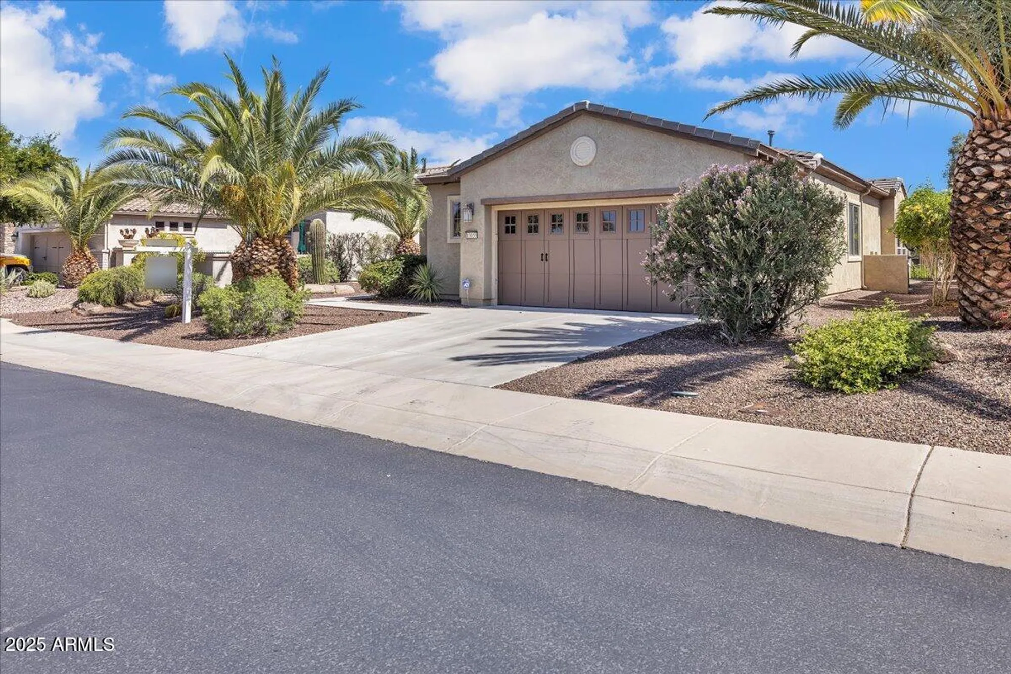 Property Slideshow image 35 of 77 | 13055 w eagle talon trl, Peoria, AZ, 85383