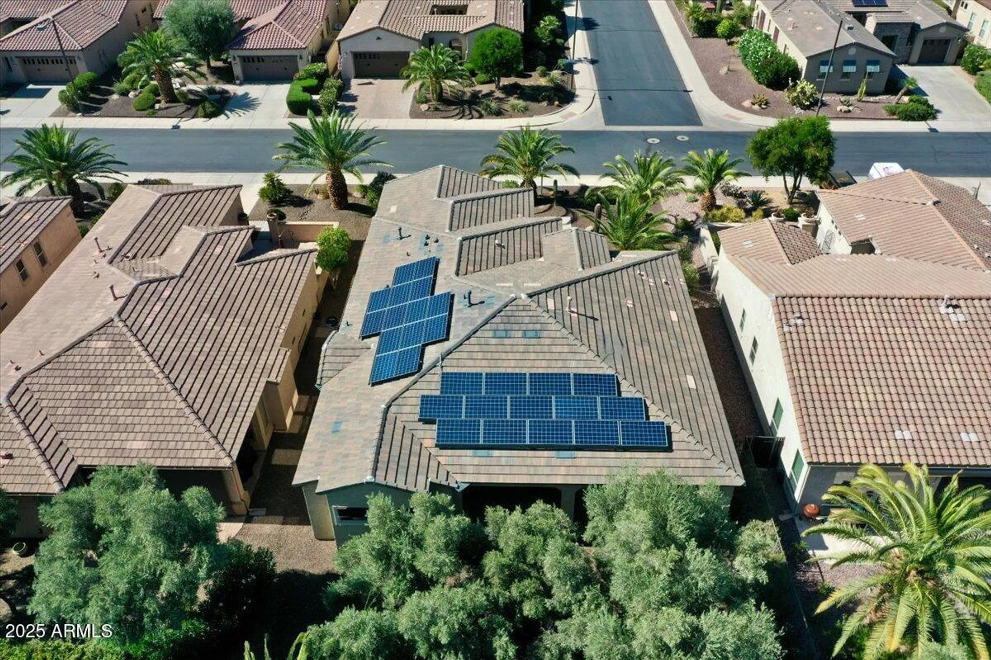 Property Slideshow image 45 of 77 | 13055 w eagle talon trl, Peoria, AZ, 85383