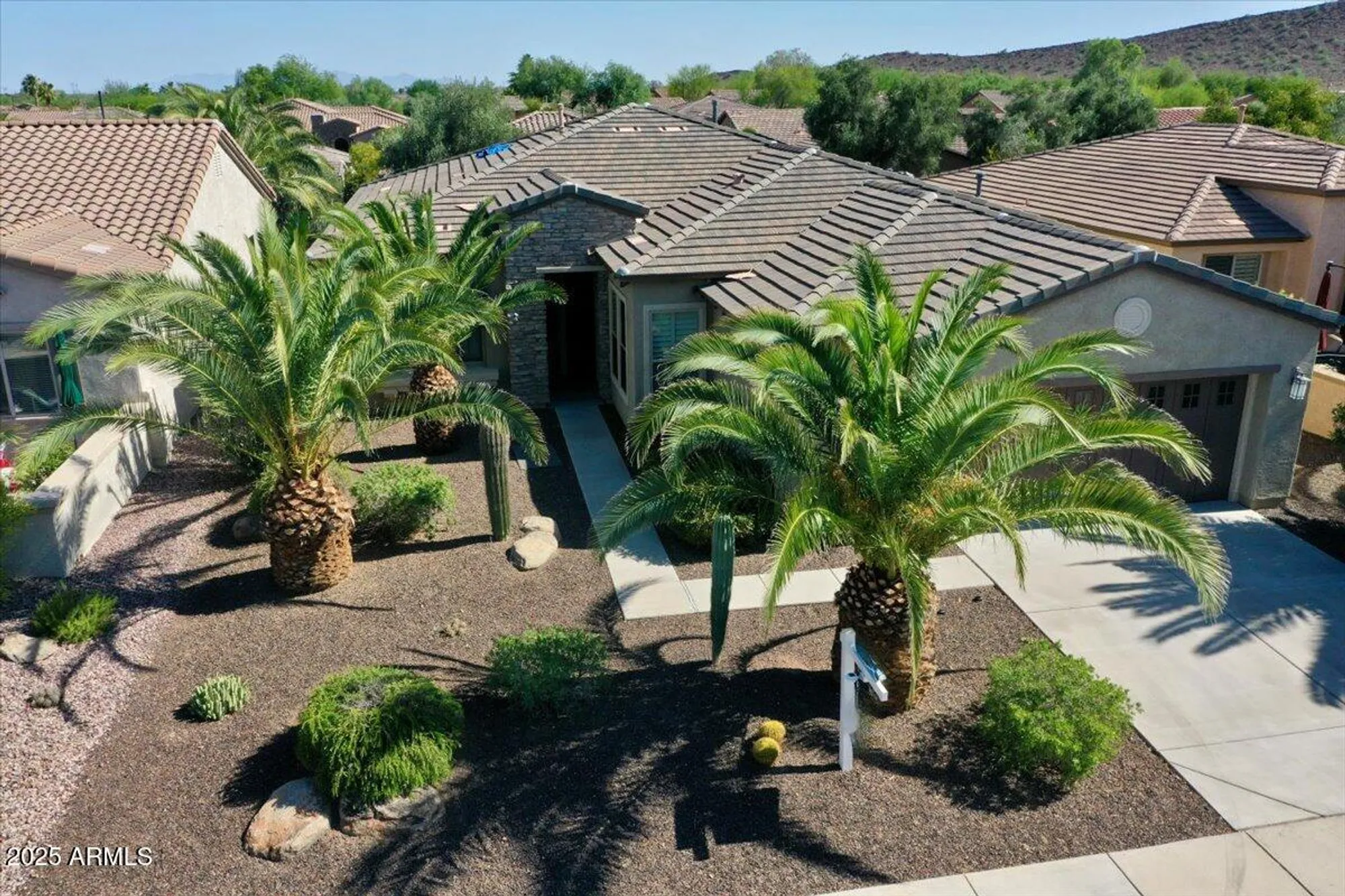 Property Slideshow image 46 of 77 | 13055 w eagle talon trl, Peoria, AZ, 85383