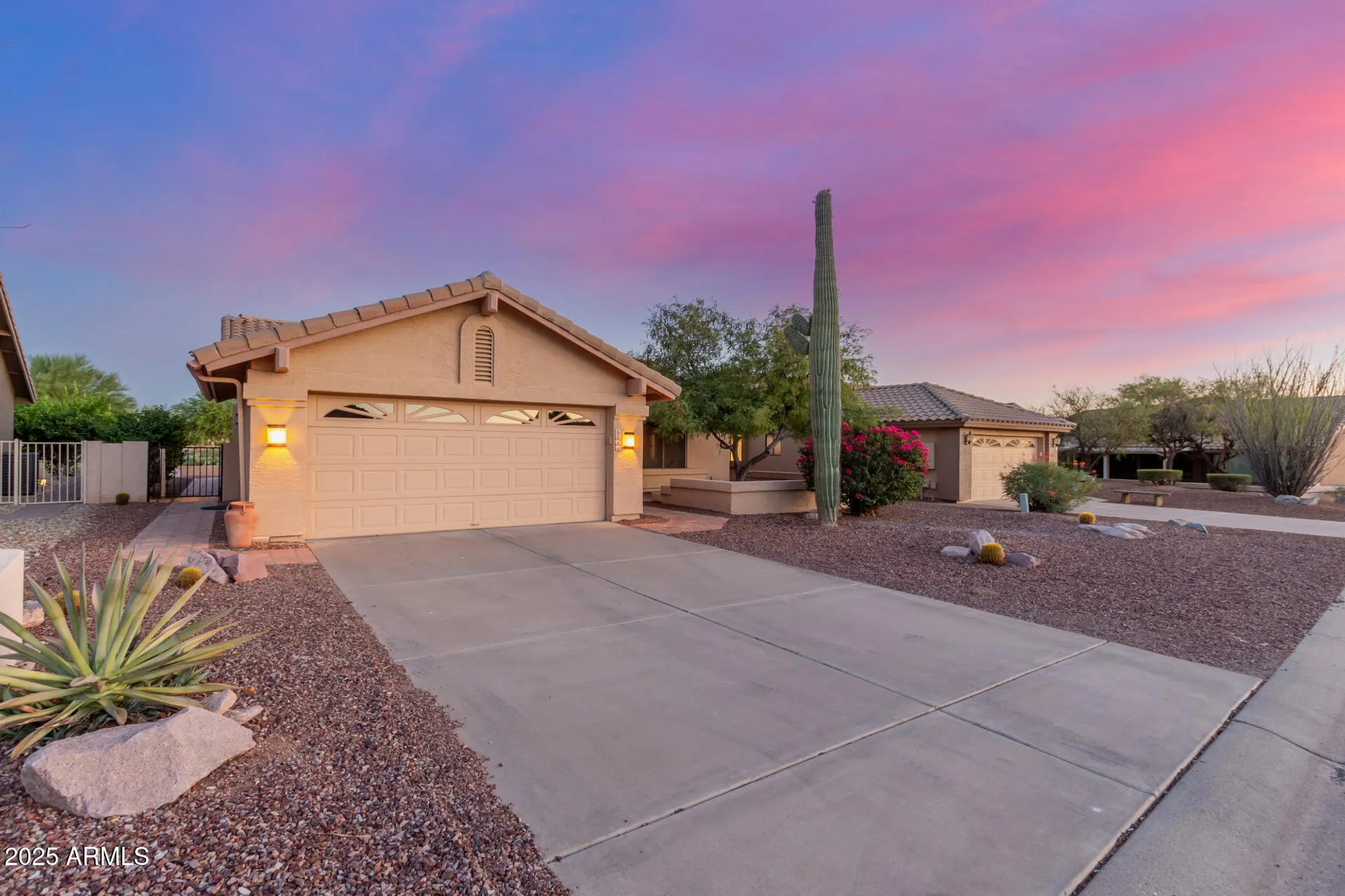 Property Slideshow image 8 of 48 | 8061 e lavender dr, Gold Canyon, AZ, 85118