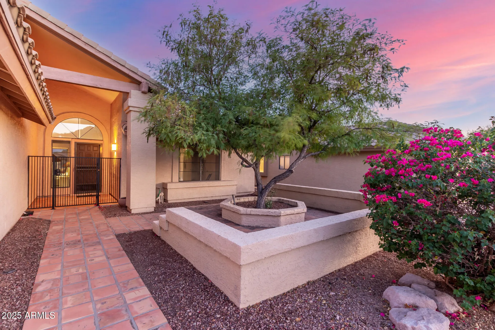 Property Slideshow image 12 of 48 | 8061 e lavender dr, Gold Canyon, AZ, 85118
