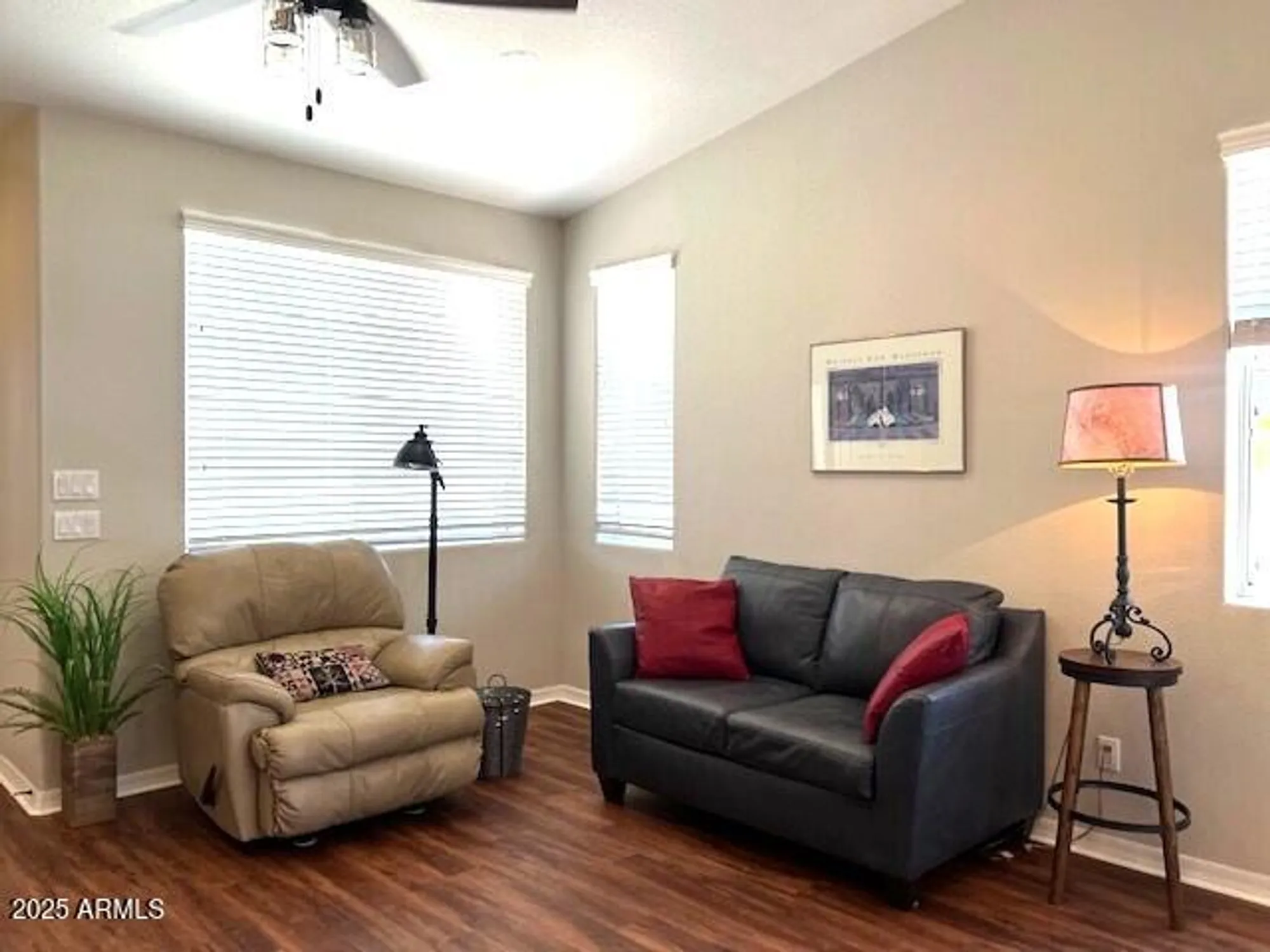 Property Slideshow image 13 of 53 | 2416 n snead dr, Mesa, AZ, 85215