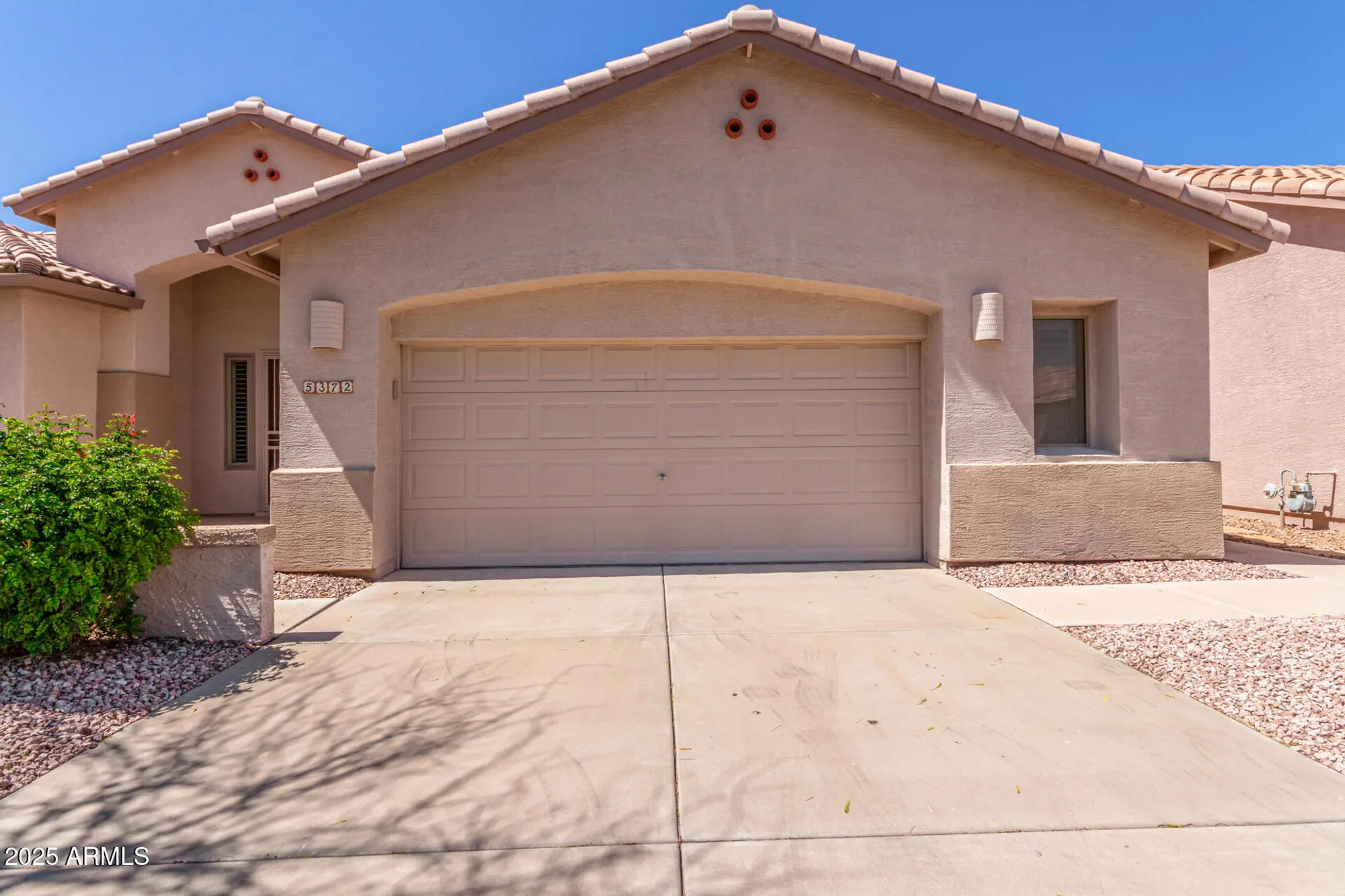 Property Slideshow image 4 of 33 | 5372 s cat claw dr, Gold Canyon, AZ, 85118