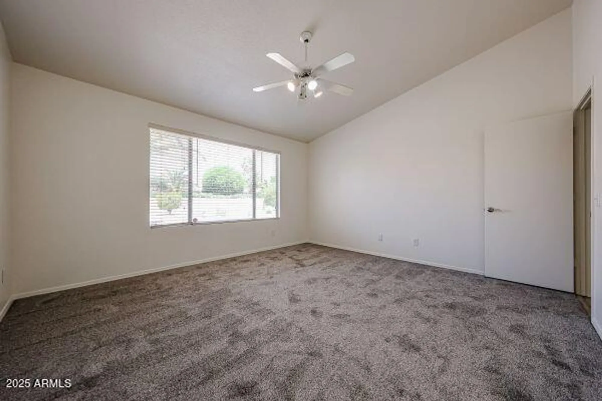 Property Slideshow image 15 of 33 | 10536 e coopers hawk dr, Sun Lakes, AZ, 85248