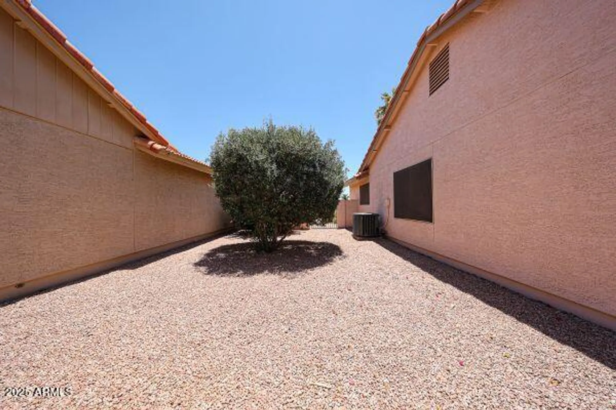 Property Slideshow image 30 of 33 | 10536 e coopers hawk dr, Sun Lakes, AZ, 85248