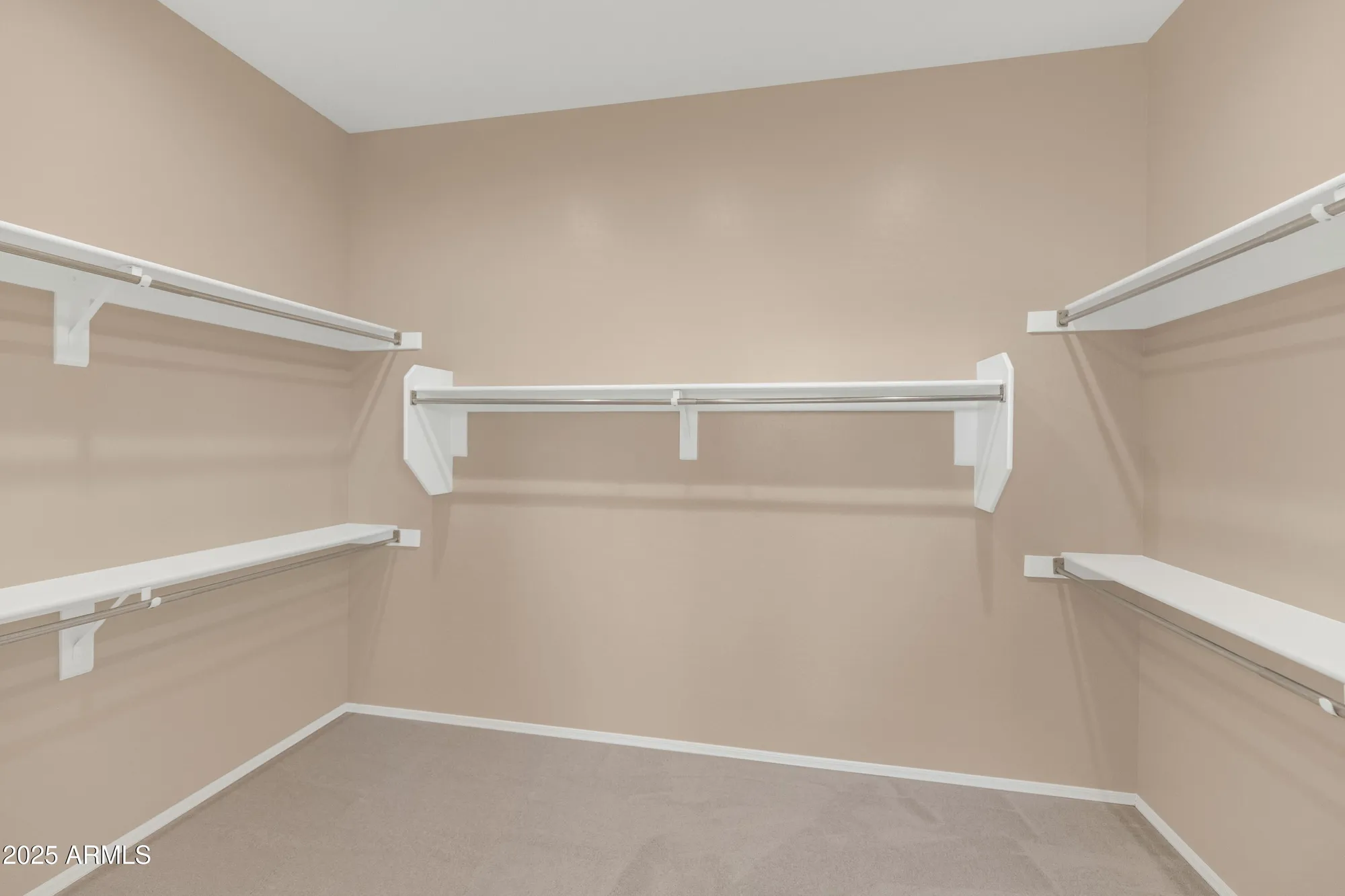 Property Slideshow image 16 of 27 | 42122 n anthem springs rd, Anthem, AZ, 85086