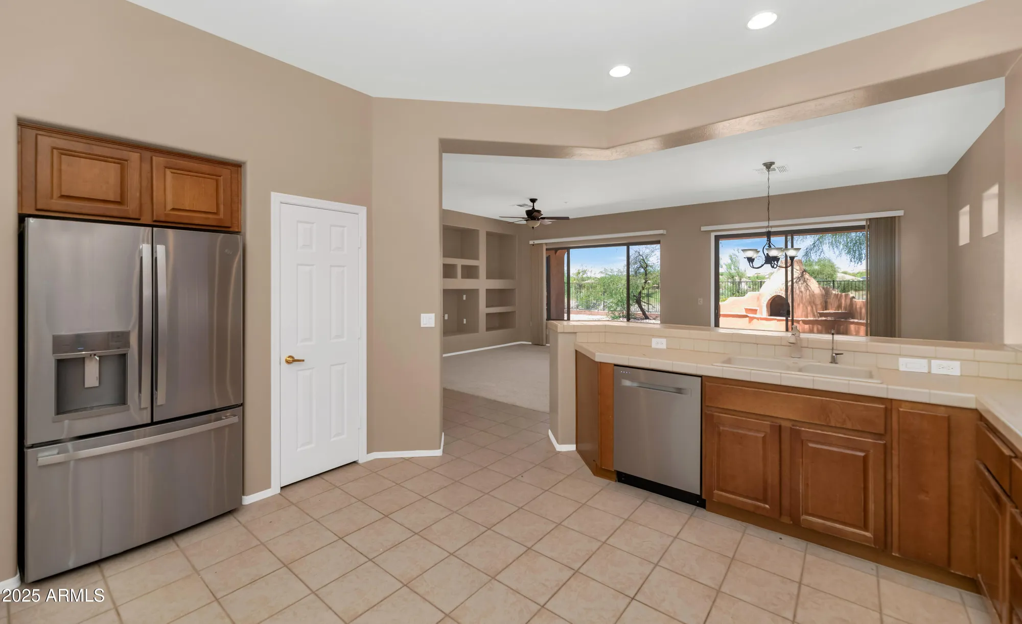 Property Slideshow image 4 of 27 | 42122 n anthem springs rd, Anthem, AZ, 85086