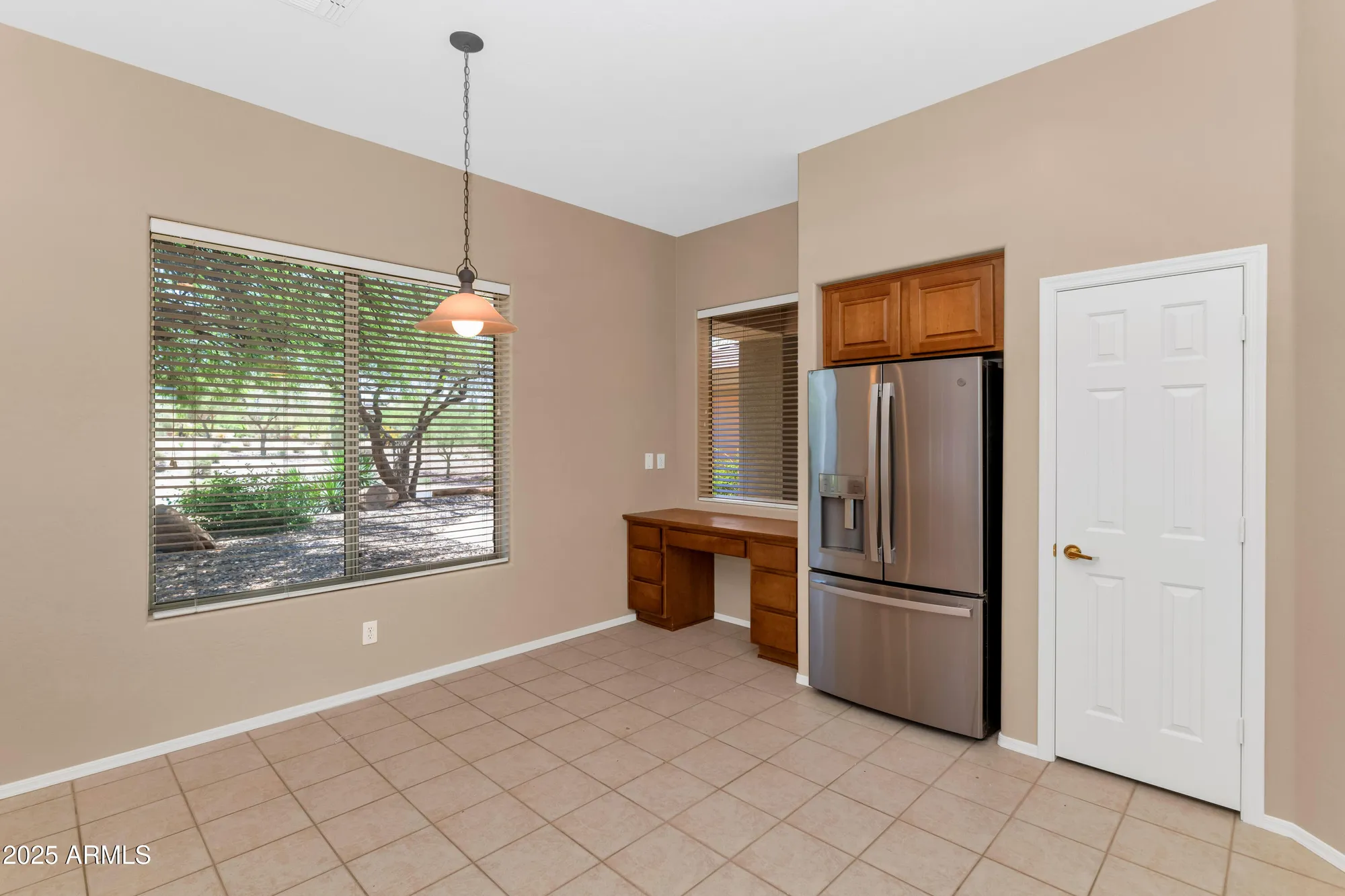 Property Slideshow image 7 of 27 | 42122 n anthem springs rd, Anthem, AZ, 85086