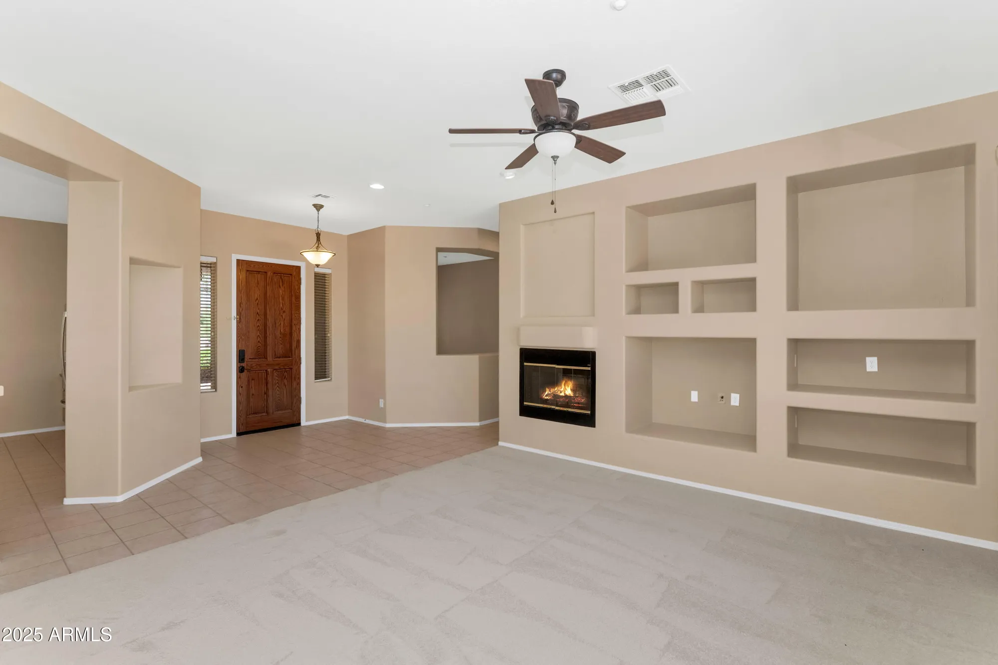 Property Slideshow image 12 of 27 | 42122 n anthem springs rd, Anthem, AZ, 85086