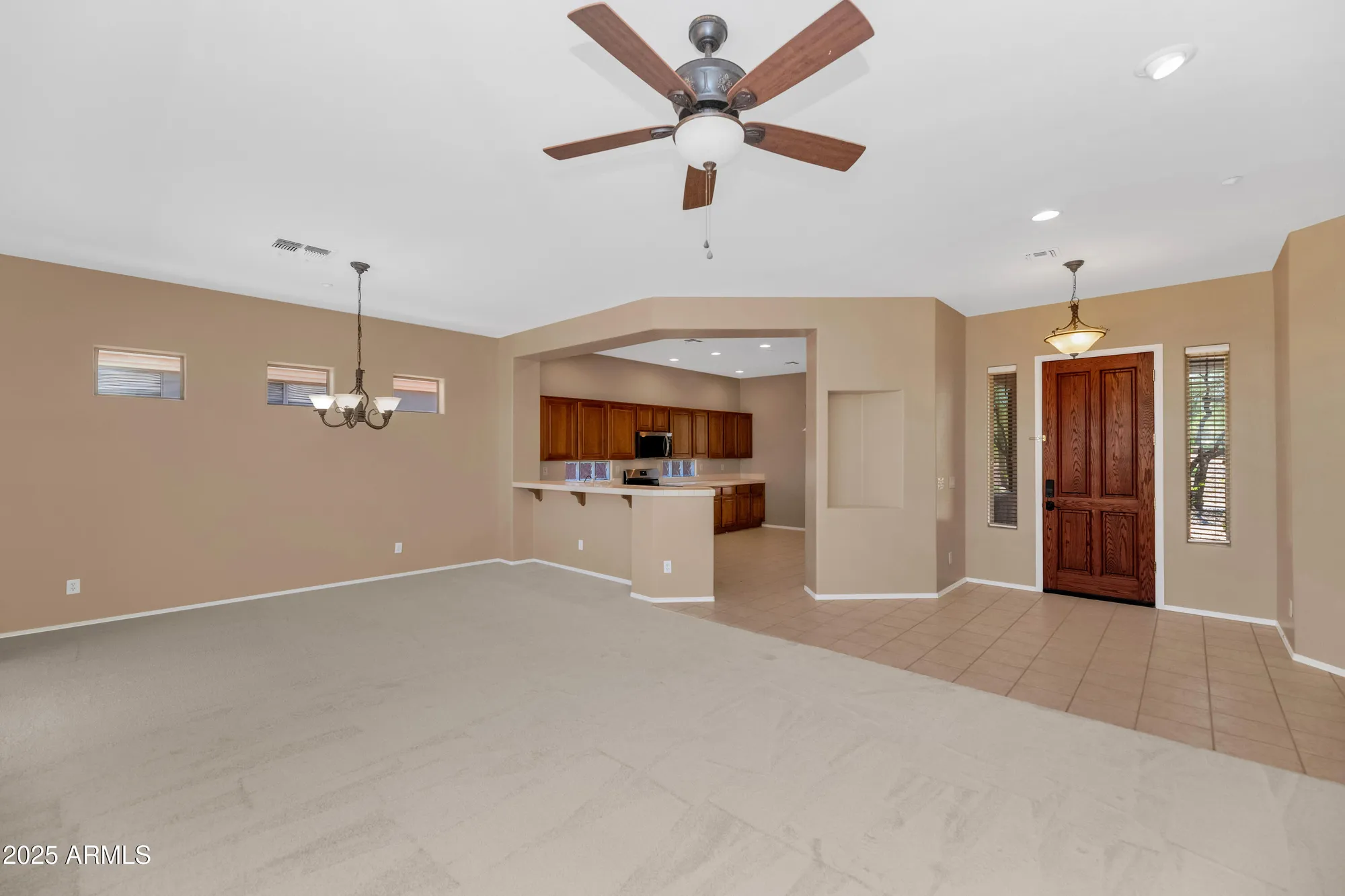 Property Slideshow image 13 of 27 | 42122 n anthem springs rd, Anthem, AZ, 85086