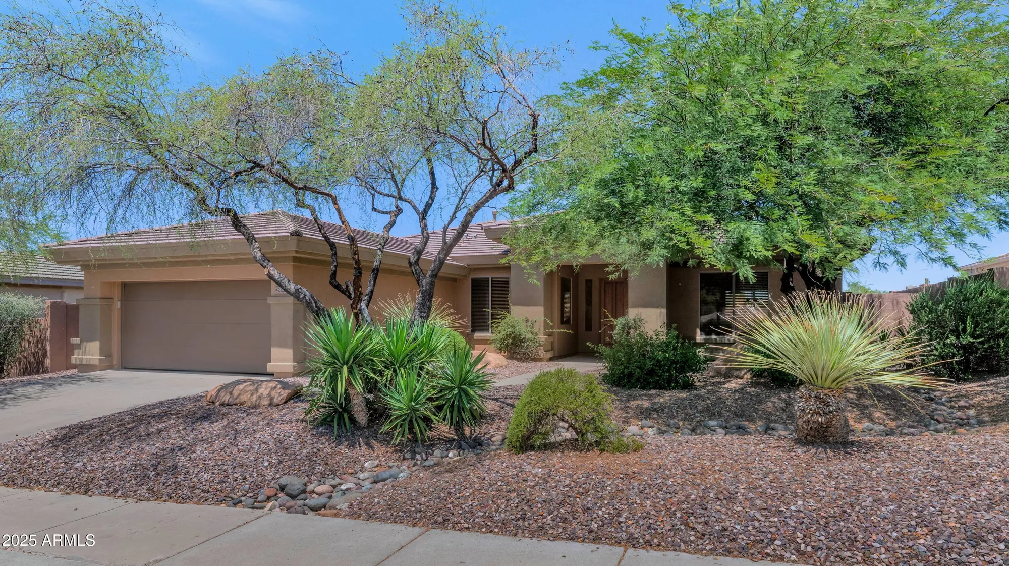 Property Slideshow image 1 of 27 | 42122 n anthem springs rd, Anthem, AZ, 85086