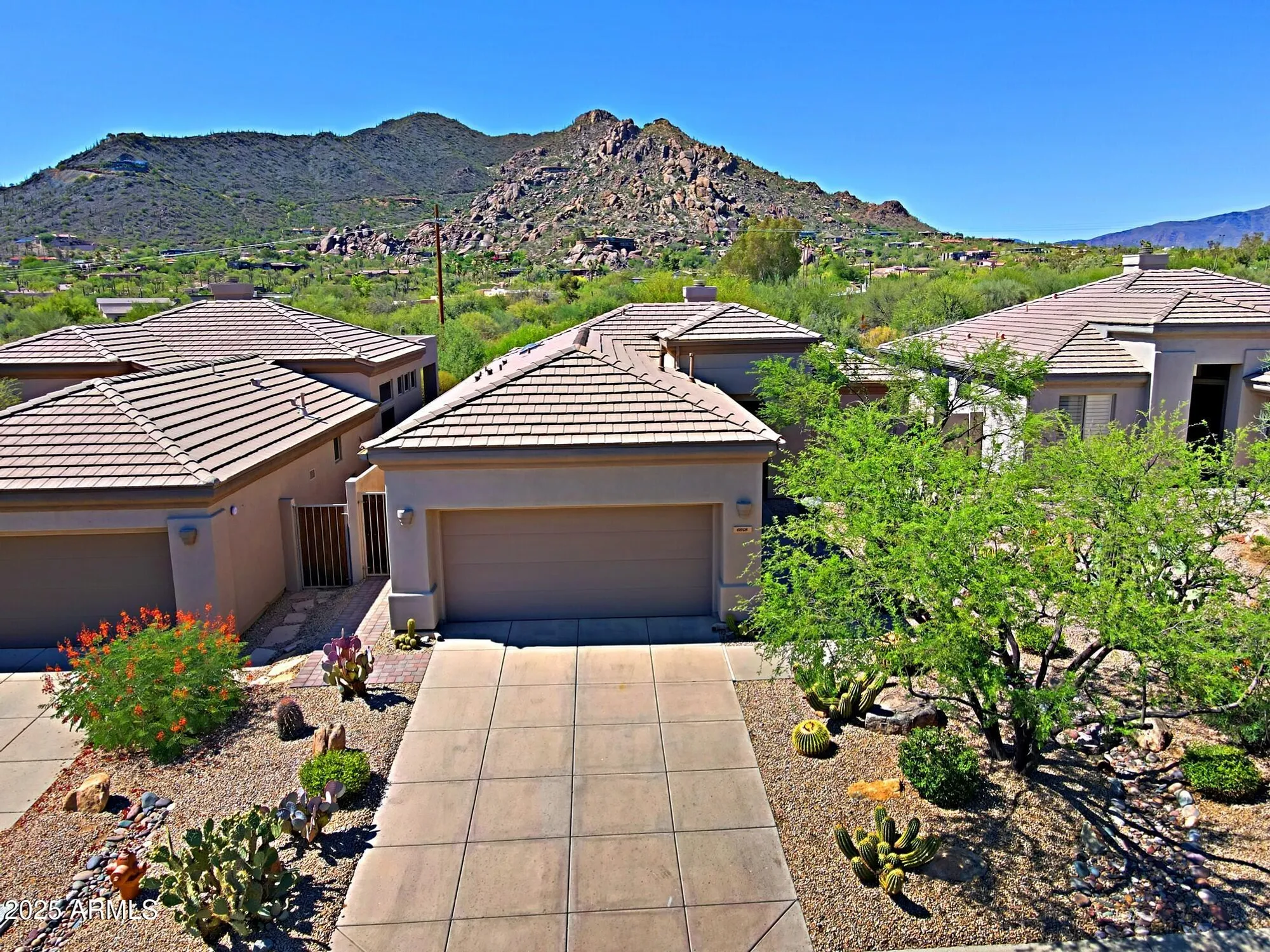 Property Slideshow image 1 of 68 | 6918 e nightingale star cir, Scottsdale, AZ, 85266
