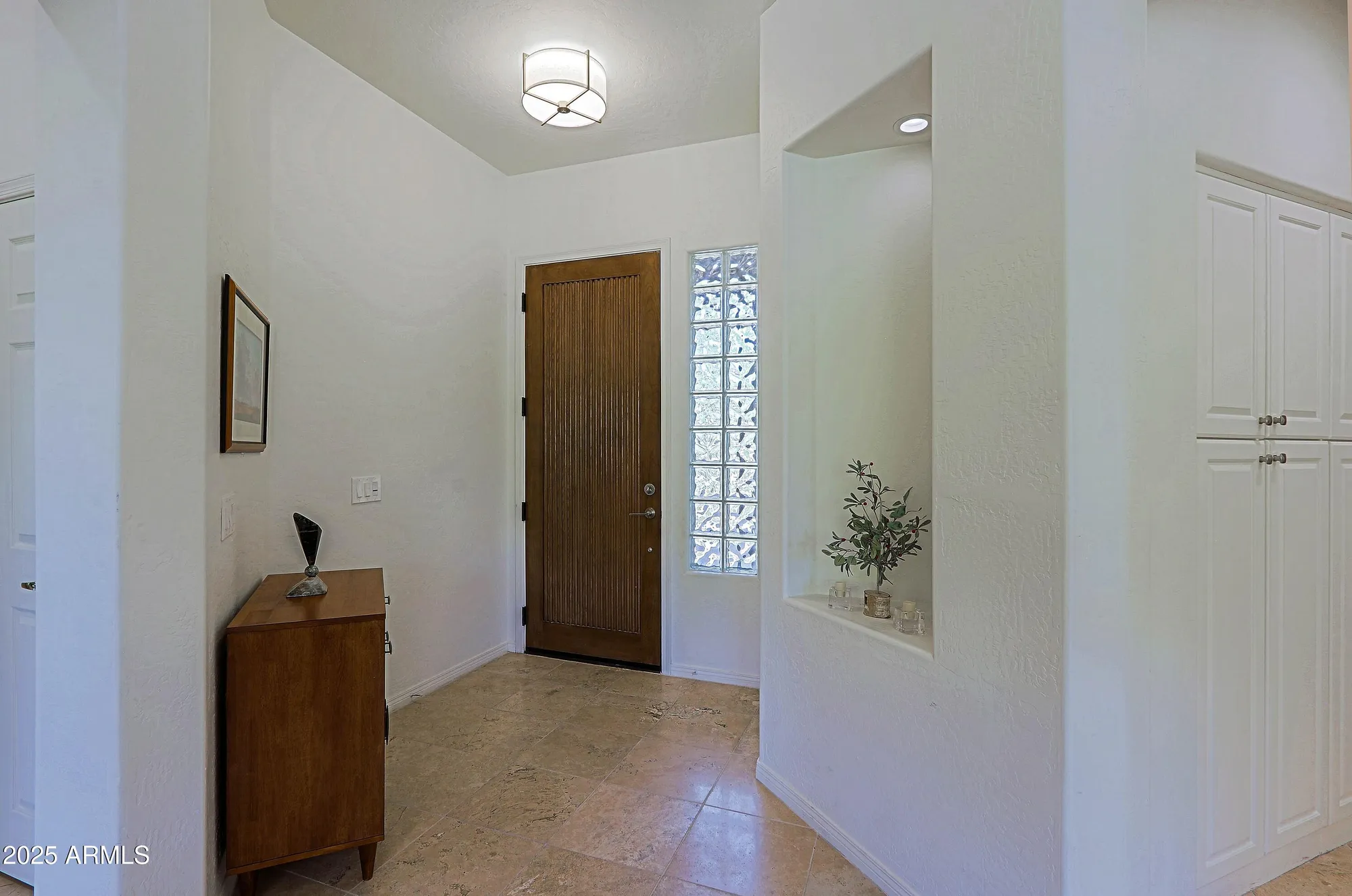Property Slideshow image 7 of 68 | 6918 e nightingale star cir, Scottsdale, AZ, 85266