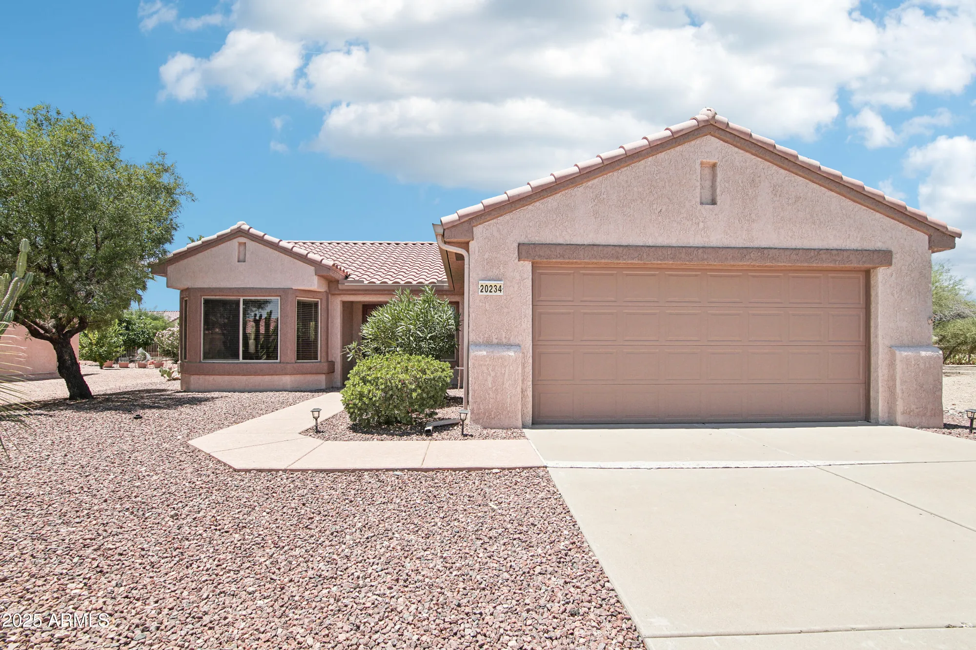 Property Slideshow image 2 of 30 | 20234 n mariposa way, Surprise, AZ, 85374