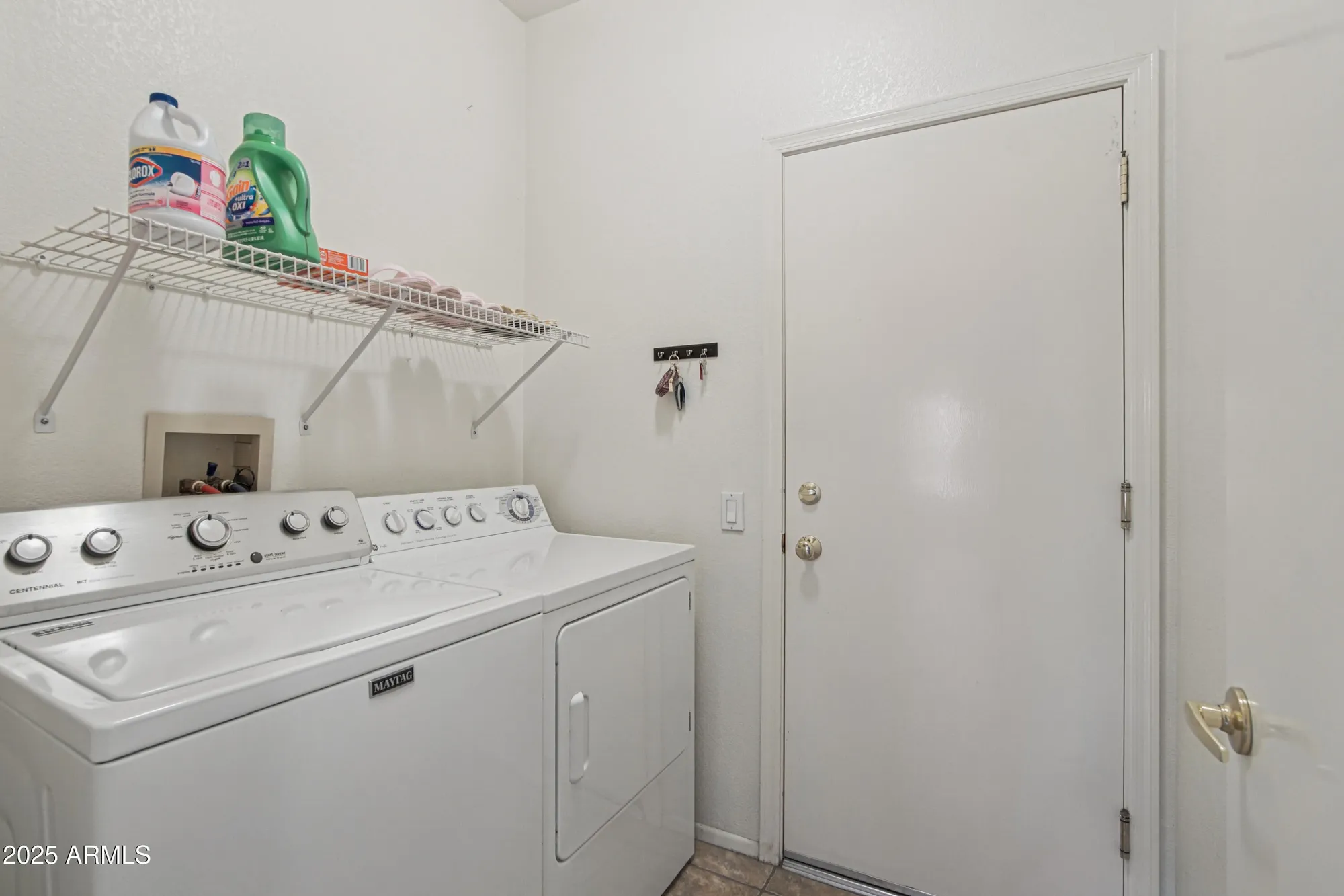 Property Slideshow image 13 of 30 | 20234 n mariposa way, Surprise, AZ, 85374