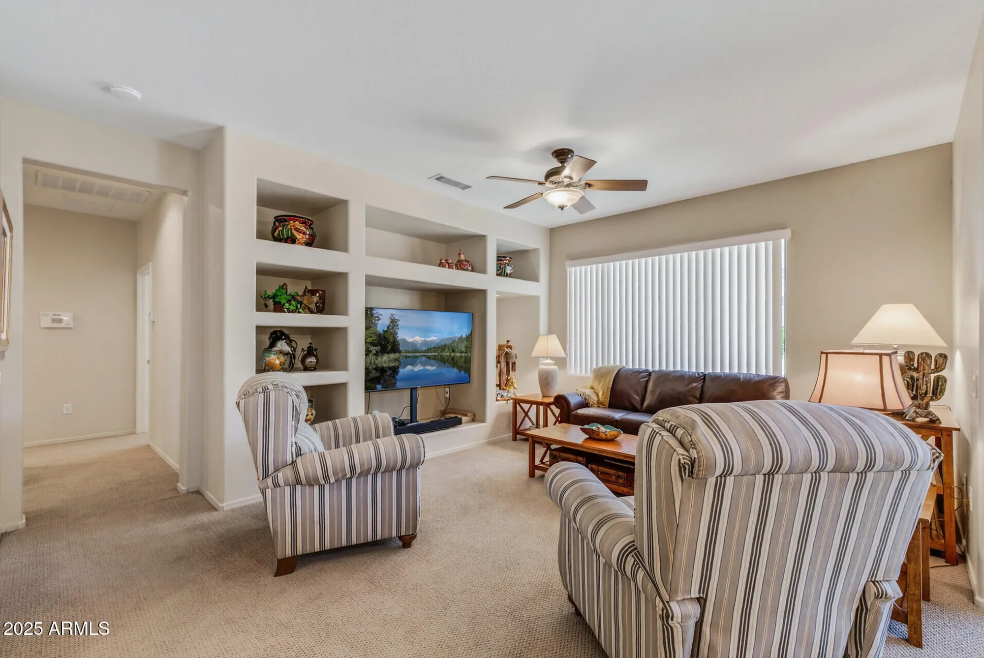 Property Slideshow image 11 of 50 | 16412 w peppertree ct, Surprise, AZ, 85387