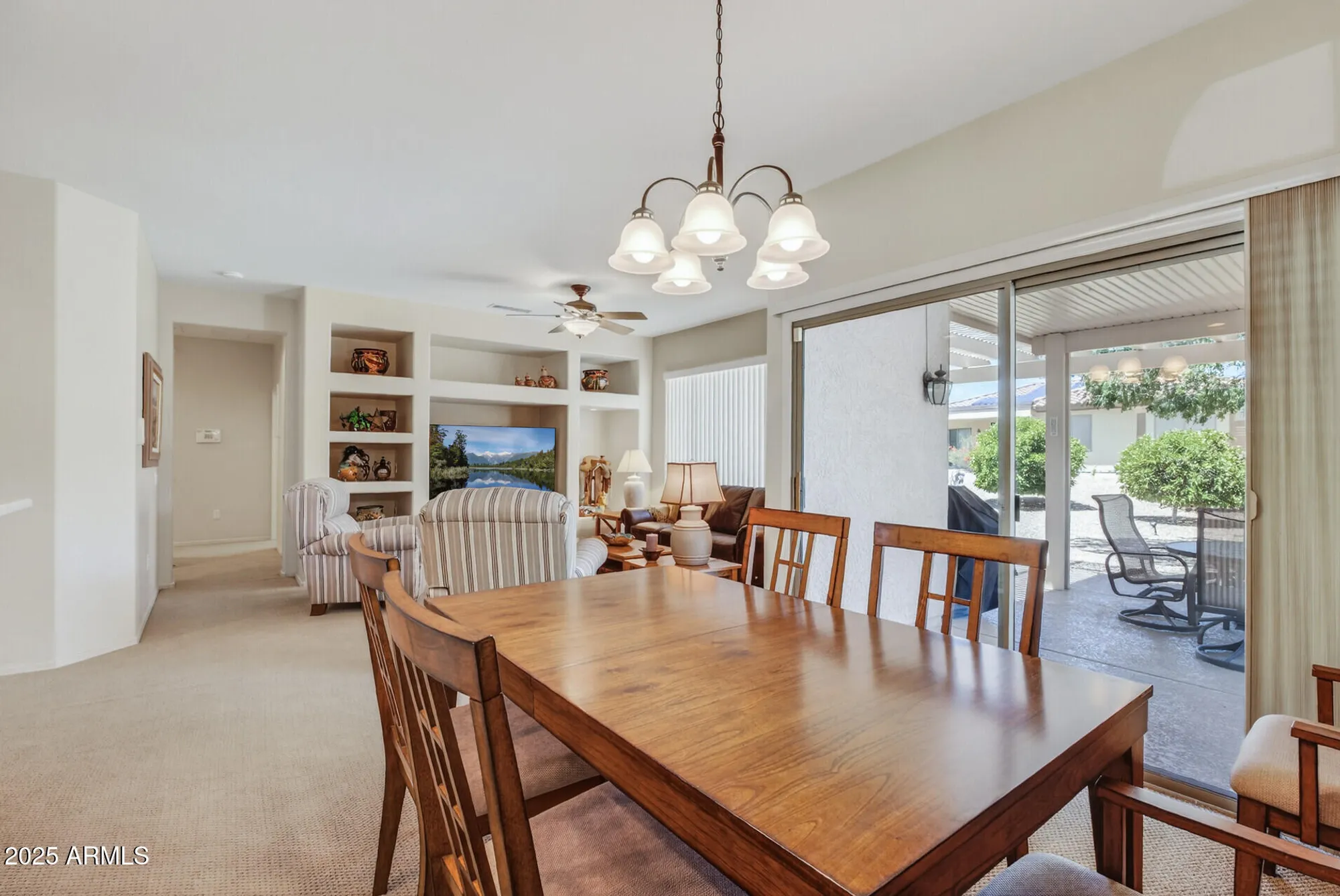 Property Slideshow image 17 of 50 | 16412 w peppertree ct, Surprise, AZ, 85387