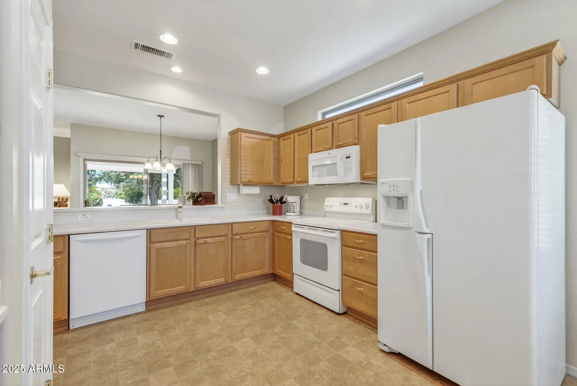 Property Slideshow image 21 of 50 | 16412 w peppertree ct, Surprise, AZ, 85387