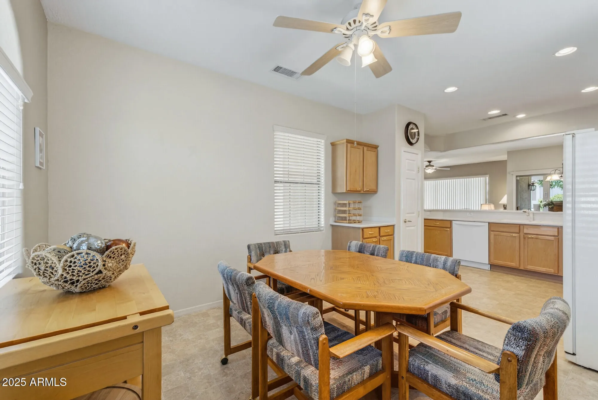 Property Slideshow image 25 of 50 | 16412 w peppertree ct, Surprise, AZ, 85387