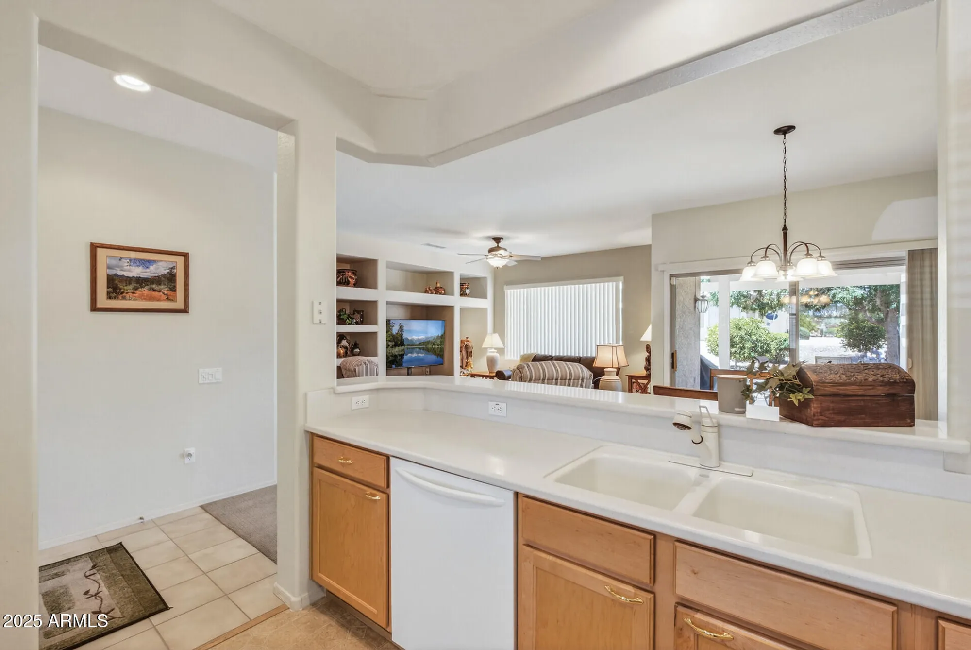 Property Slideshow image 28 of 50 | 16412 w peppertree ct, Surprise, AZ, 85387