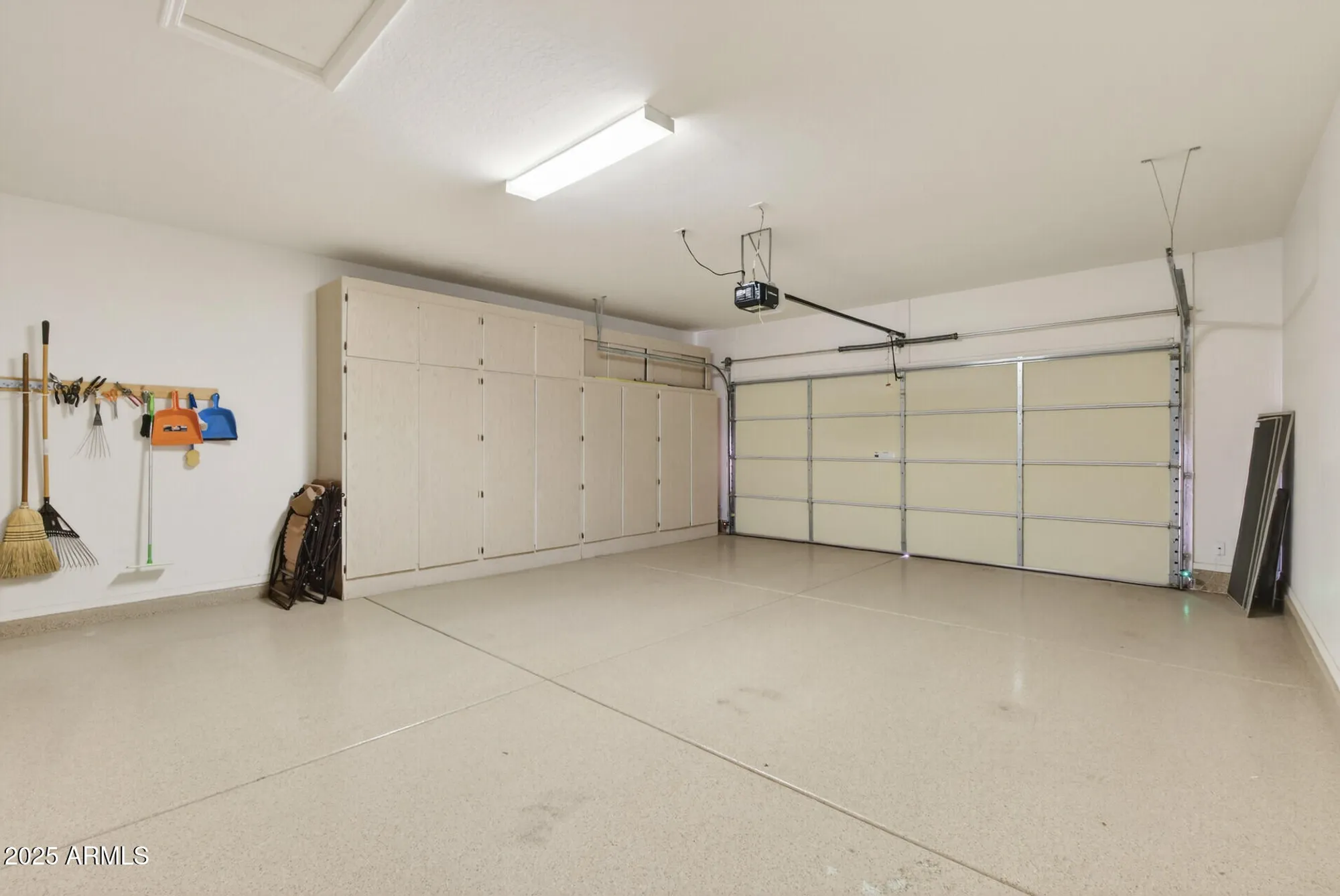 Property Slideshow image 43 of 50 | 16412 w peppertree ct, Surprise, AZ, 85387