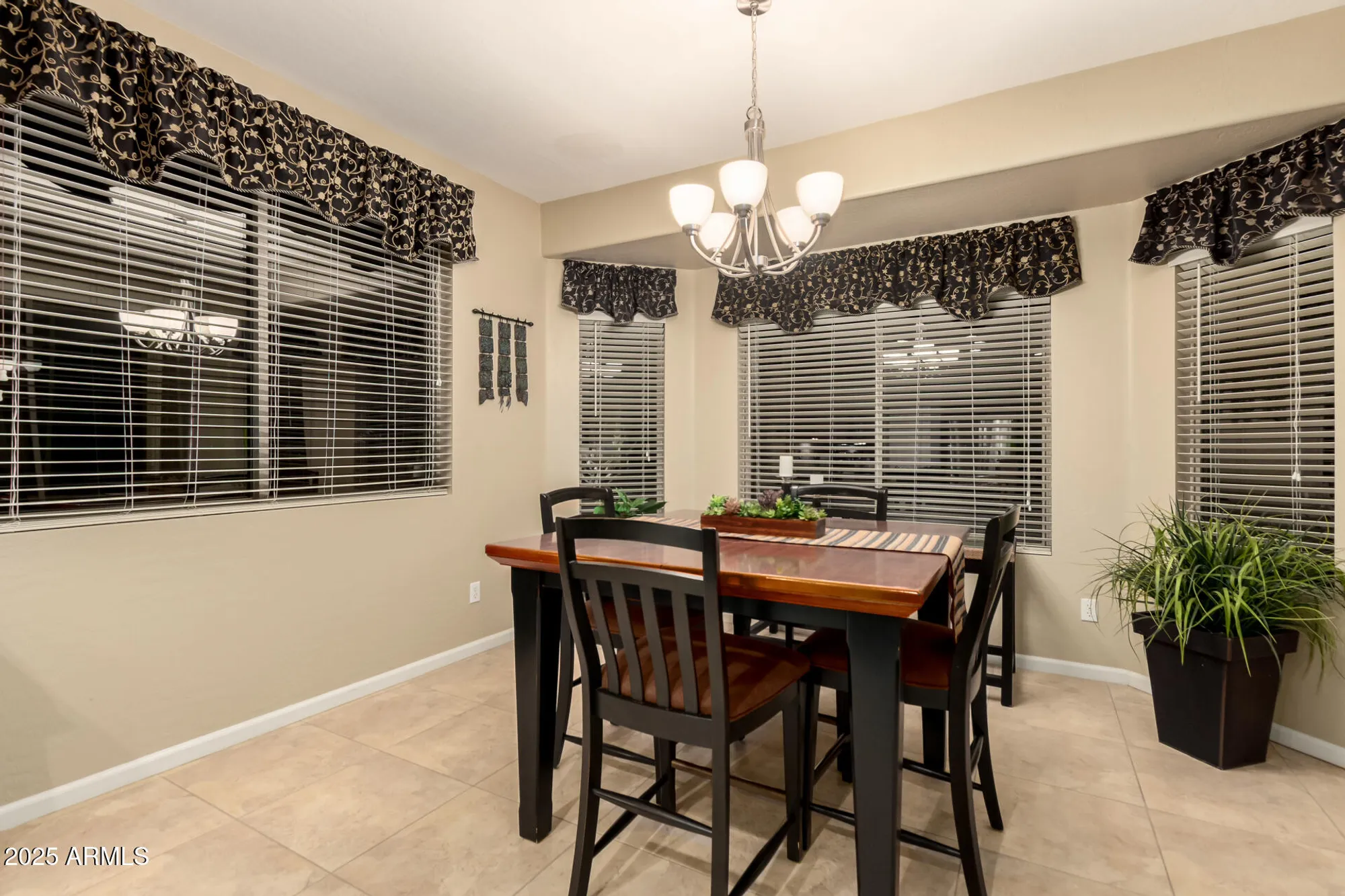 Property Slideshow image 15 of 48 | 5338 w buckskin dr, Eloy, AZ, 85131