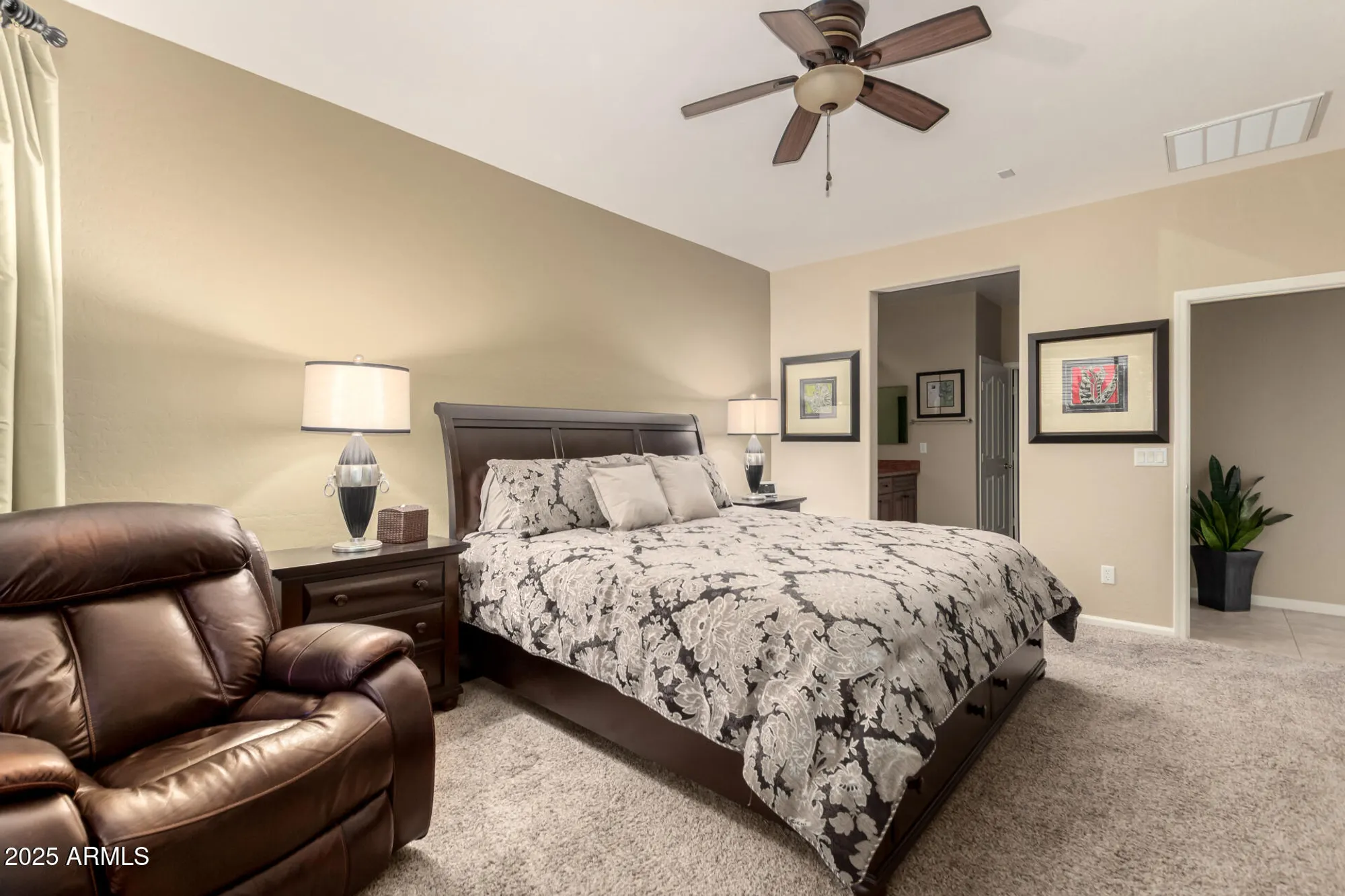 Property Slideshow image 17 of 48 | 5338 w buckskin dr, Eloy, AZ, 85131