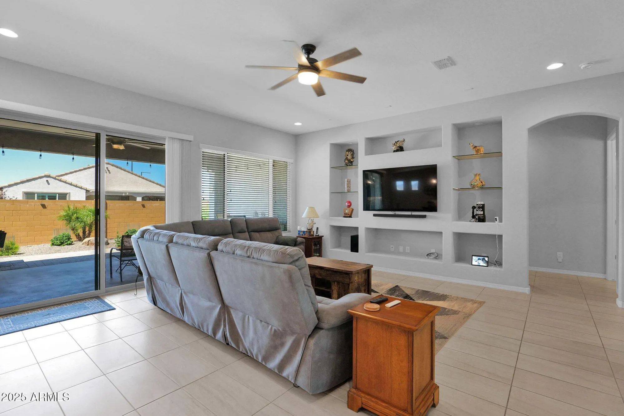 Property Slideshow image 10 of 43 | 27667 w mohawk ln, Buckeye, AZ, 85396