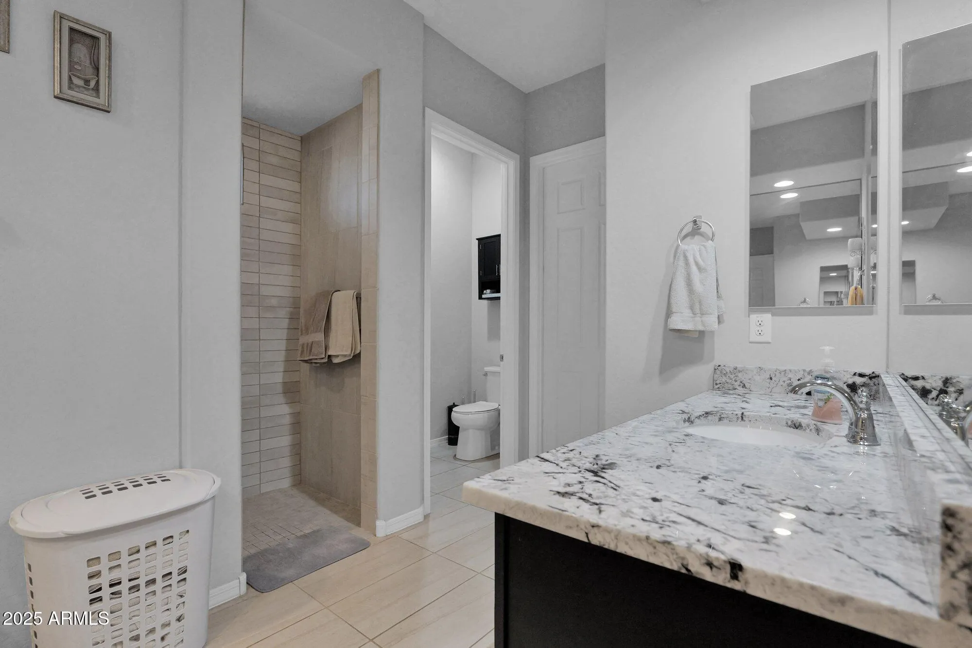 Property Slideshow image 18 of 43 | 27667 w mohawk ln, Buckeye, AZ, 85396