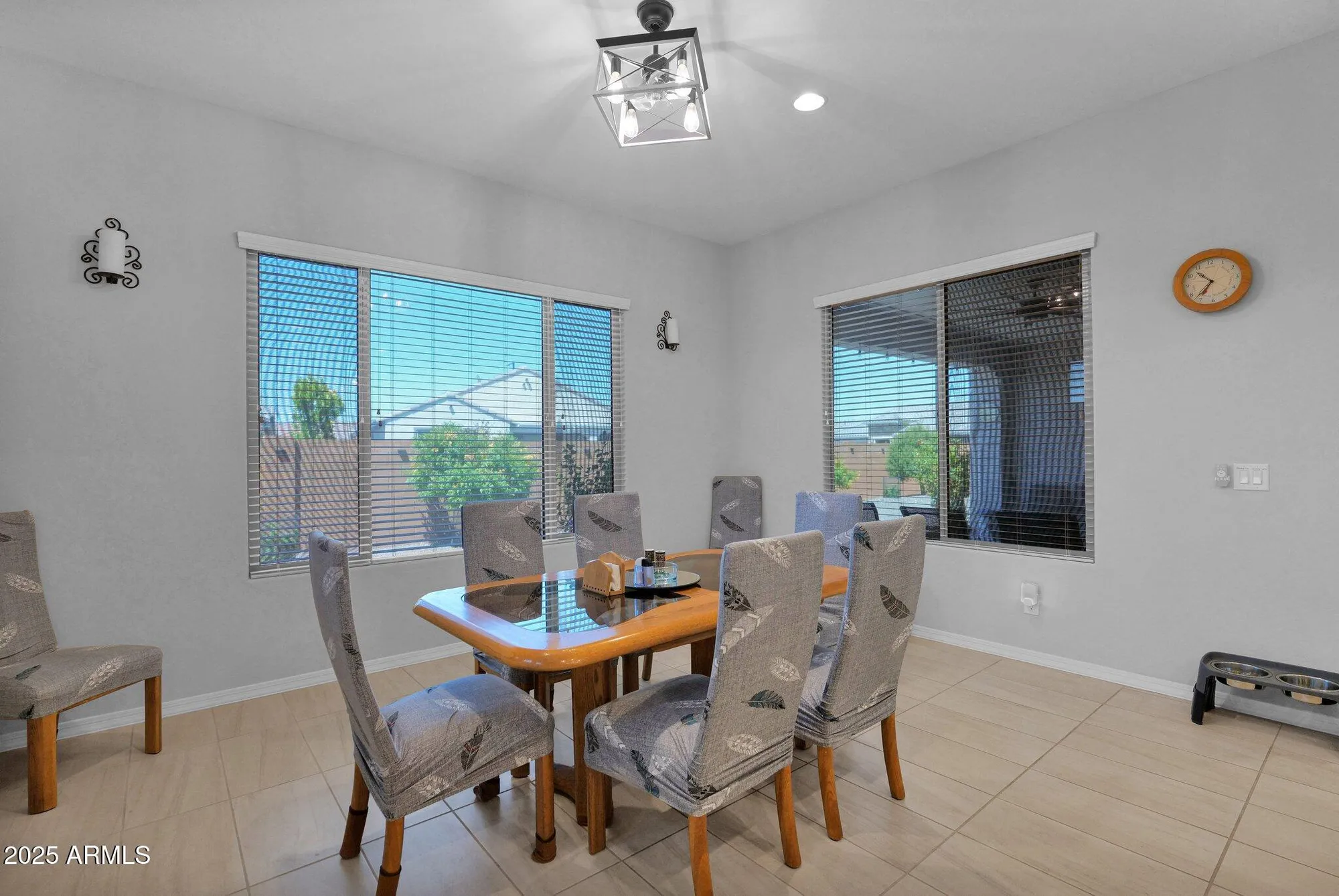 Property Slideshow image 13 of 43 | 27667 w mohawk ln, Buckeye, AZ, 85396