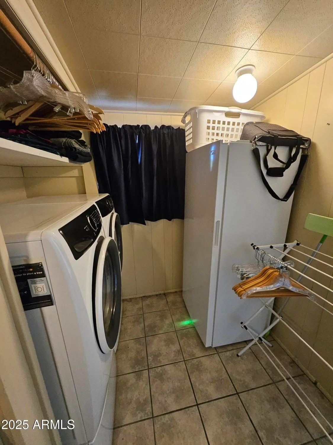 Property Slideshow image 21 of 24 | 10307 w oakmont dr, Sun City, AZ, 85351