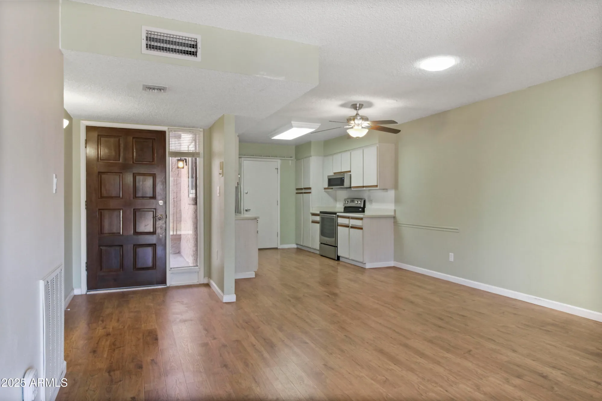 Property Slideshow image 6 of 50 | 3345 e university dr 2, Mesa, AZ, 85213