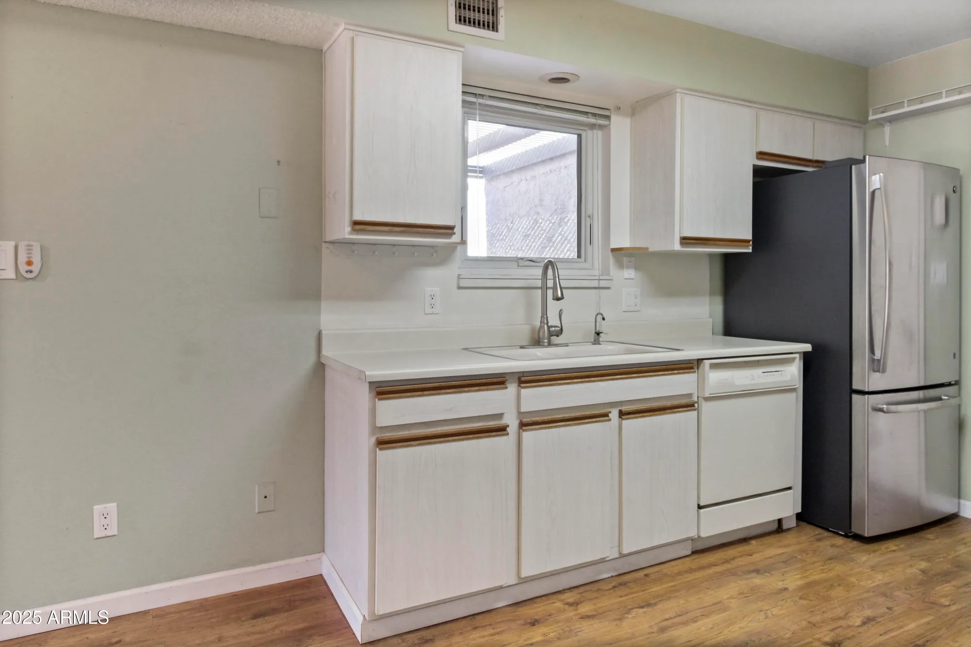 Property Slideshow image 12 of 50 | 3345 e university dr 2, Mesa, AZ, 85213