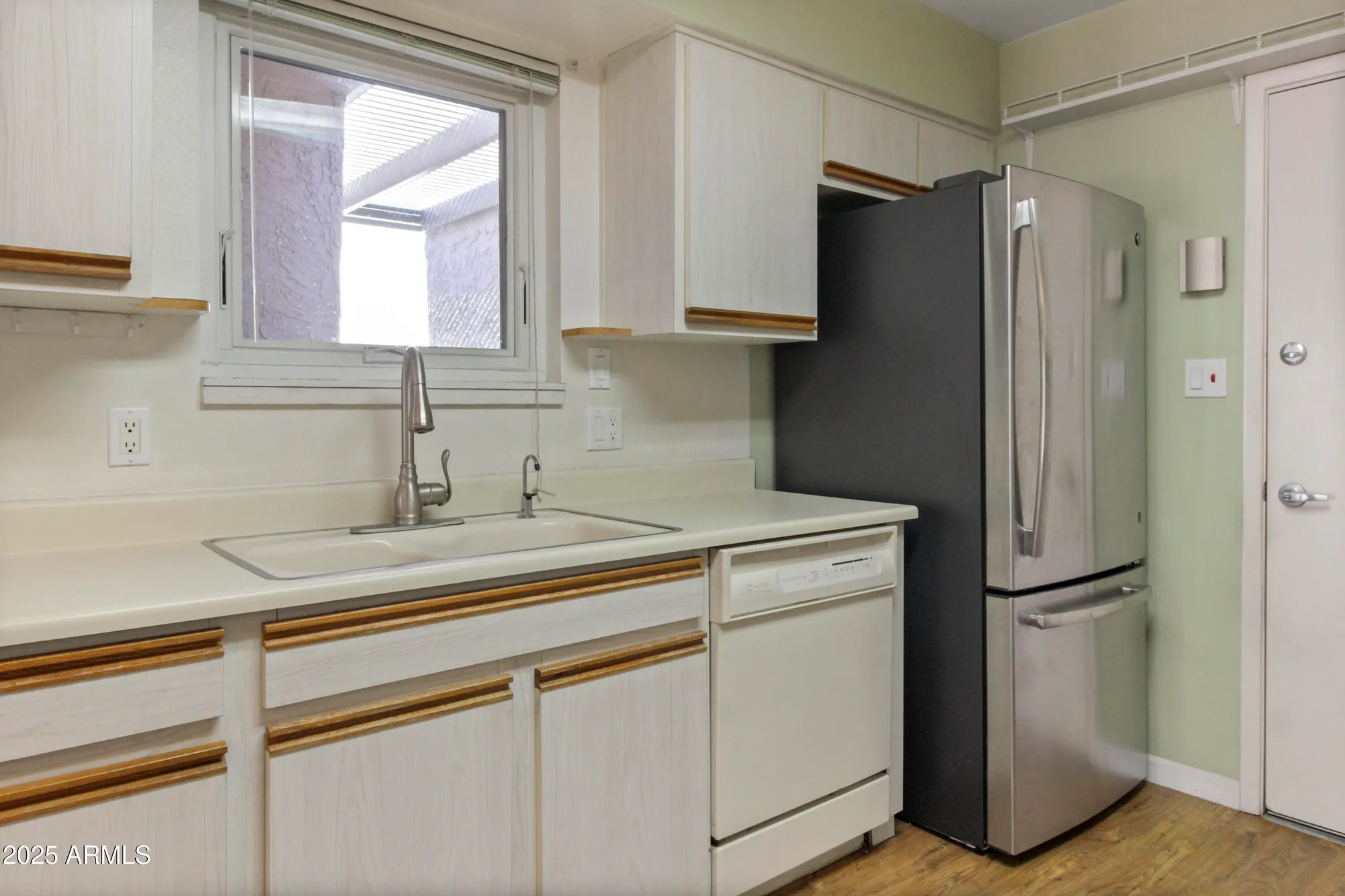 Property Slideshow image 15 of 50 | 3345 e university dr 2, Mesa, AZ, 85213