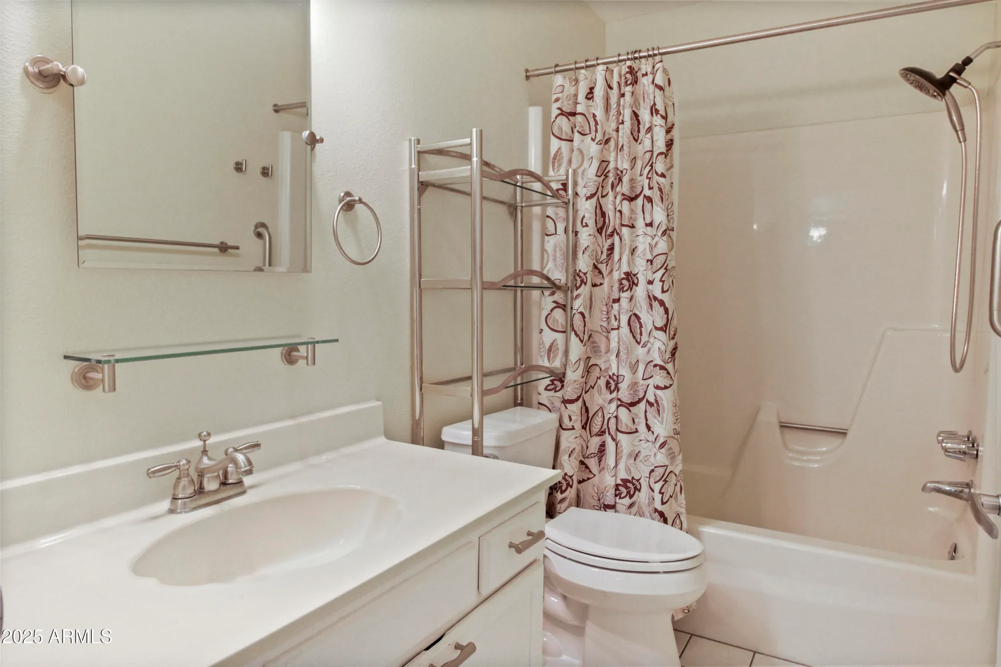 Property Slideshow image 23 of 50 | 3345 e university dr 2, Mesa, AZ, 85213