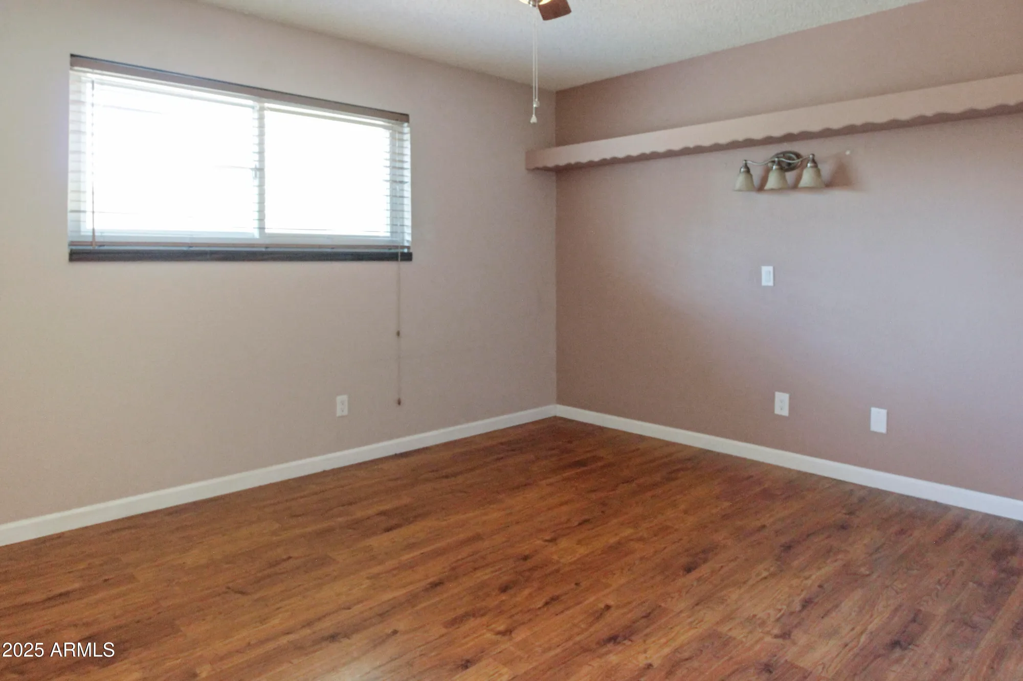 Property Slideshow image 24 of 50 | 3345 e university dr 2, Mesa, AZ, 85213