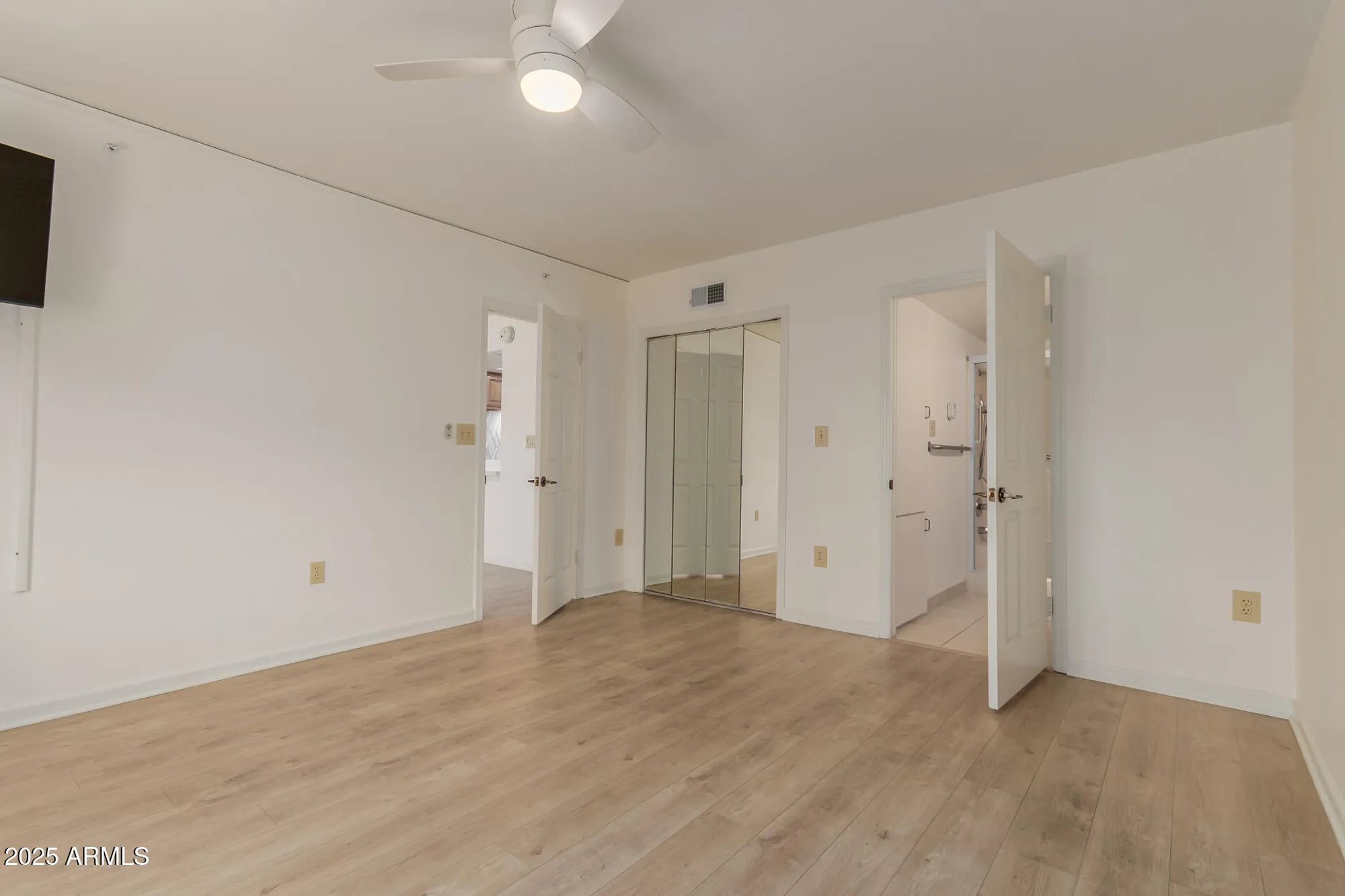 Property Slideshow image 7 of 41 | 10330 w thunderbird blvd c109, Sun City, AZ, 85351