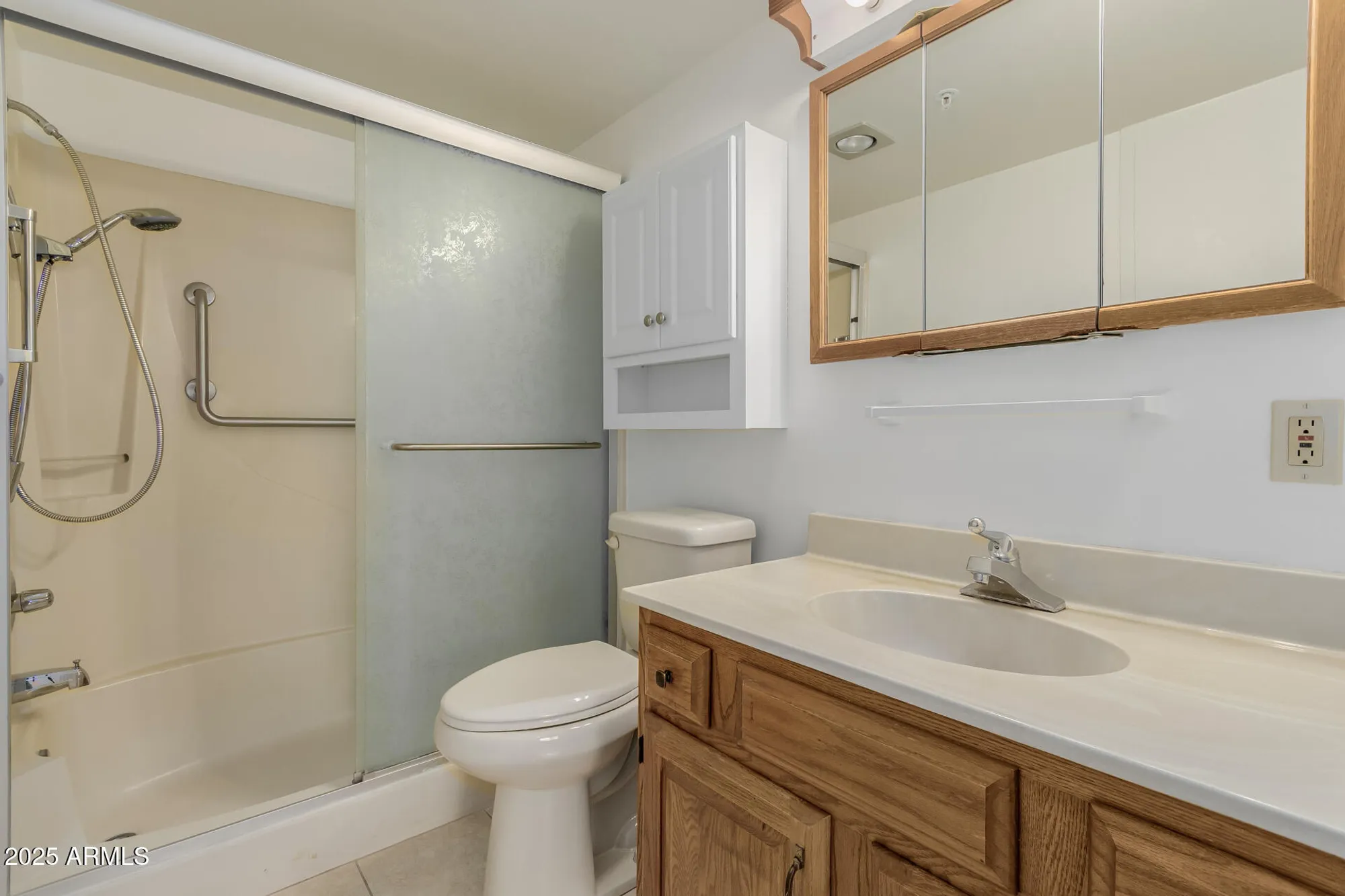 Property Slideshow image 11 of 41 | 10330 w thunderbird blvd c109, Sun City, AZ, 85351