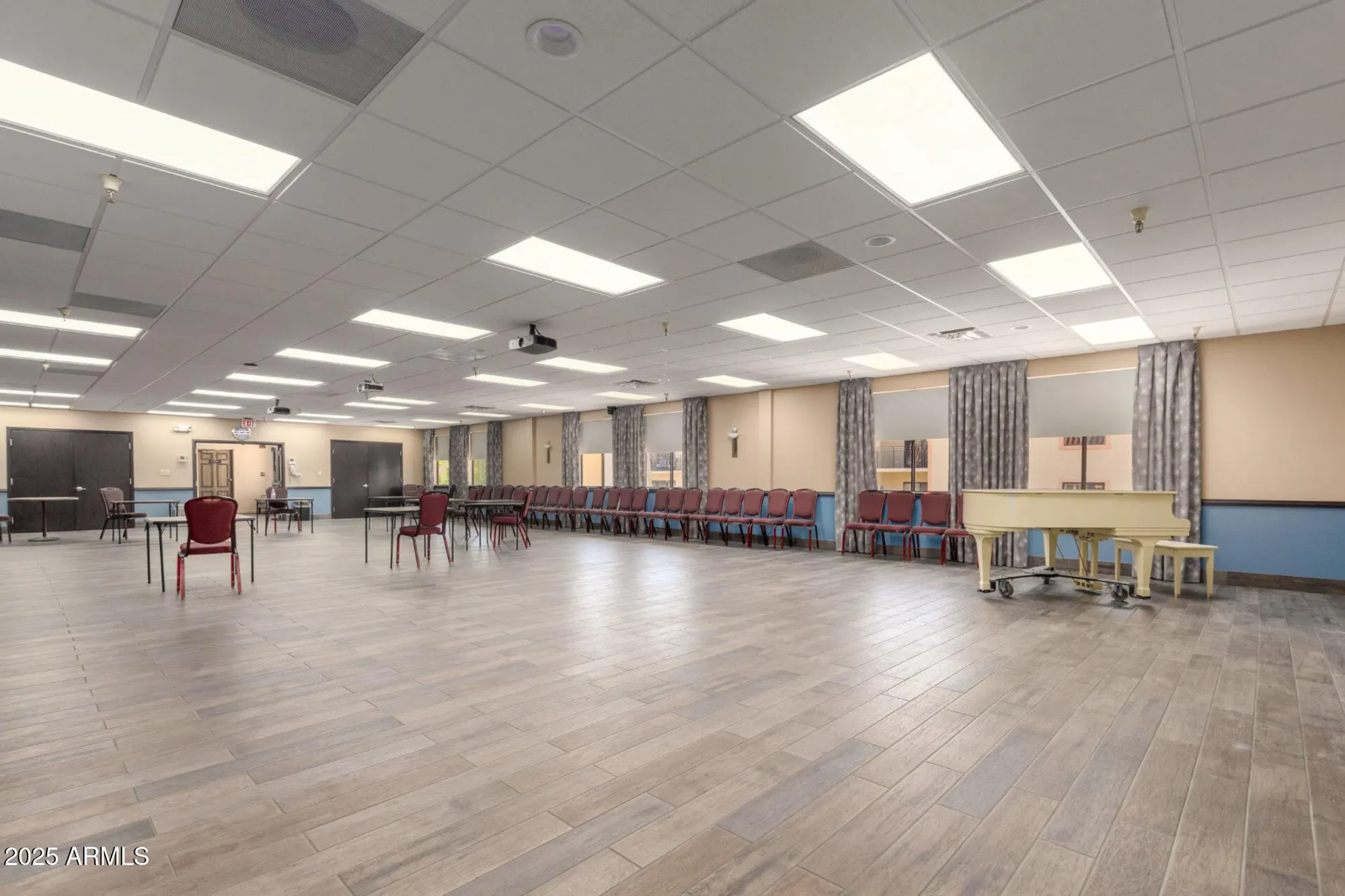 Property Slideshow image 30 of 41 | 10330 w thunderbird blvd c109, Sun City, AZ, 85351