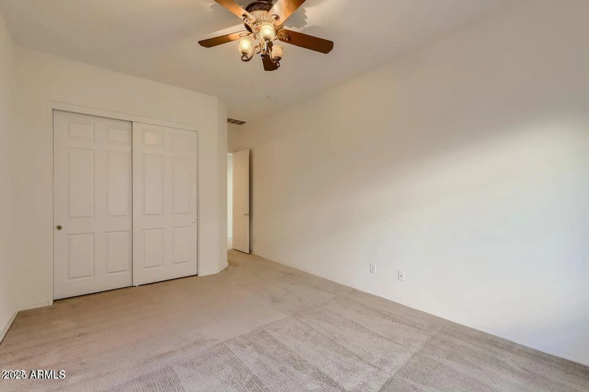 Property Slideshow image 26 of 34 | 42625 w sandpiper dr, Maricopa, AZ, 85138