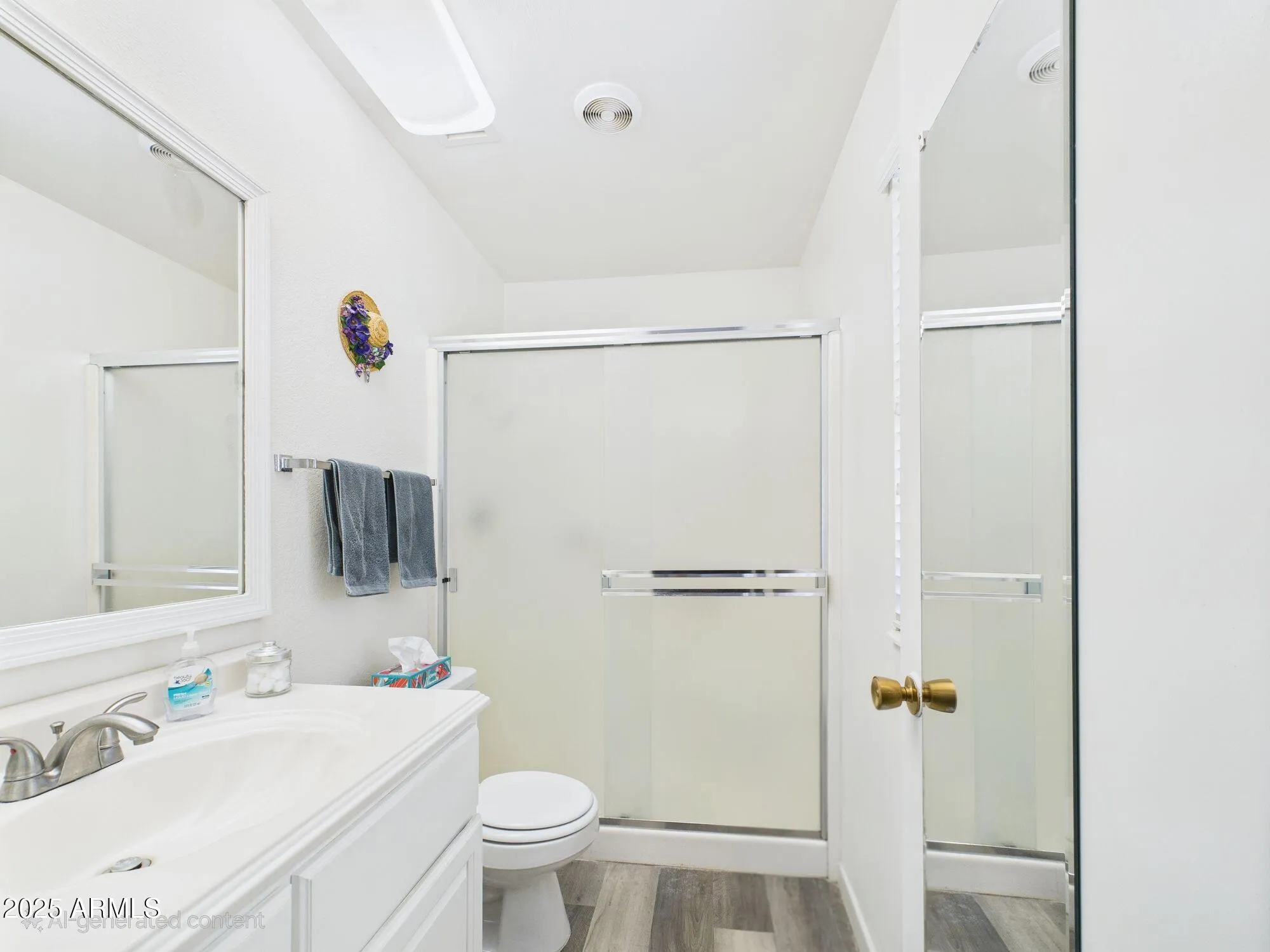 Property Slideshow image 14 of 22 | 9915 w mountain view rd, Sun City, AZ, 85351