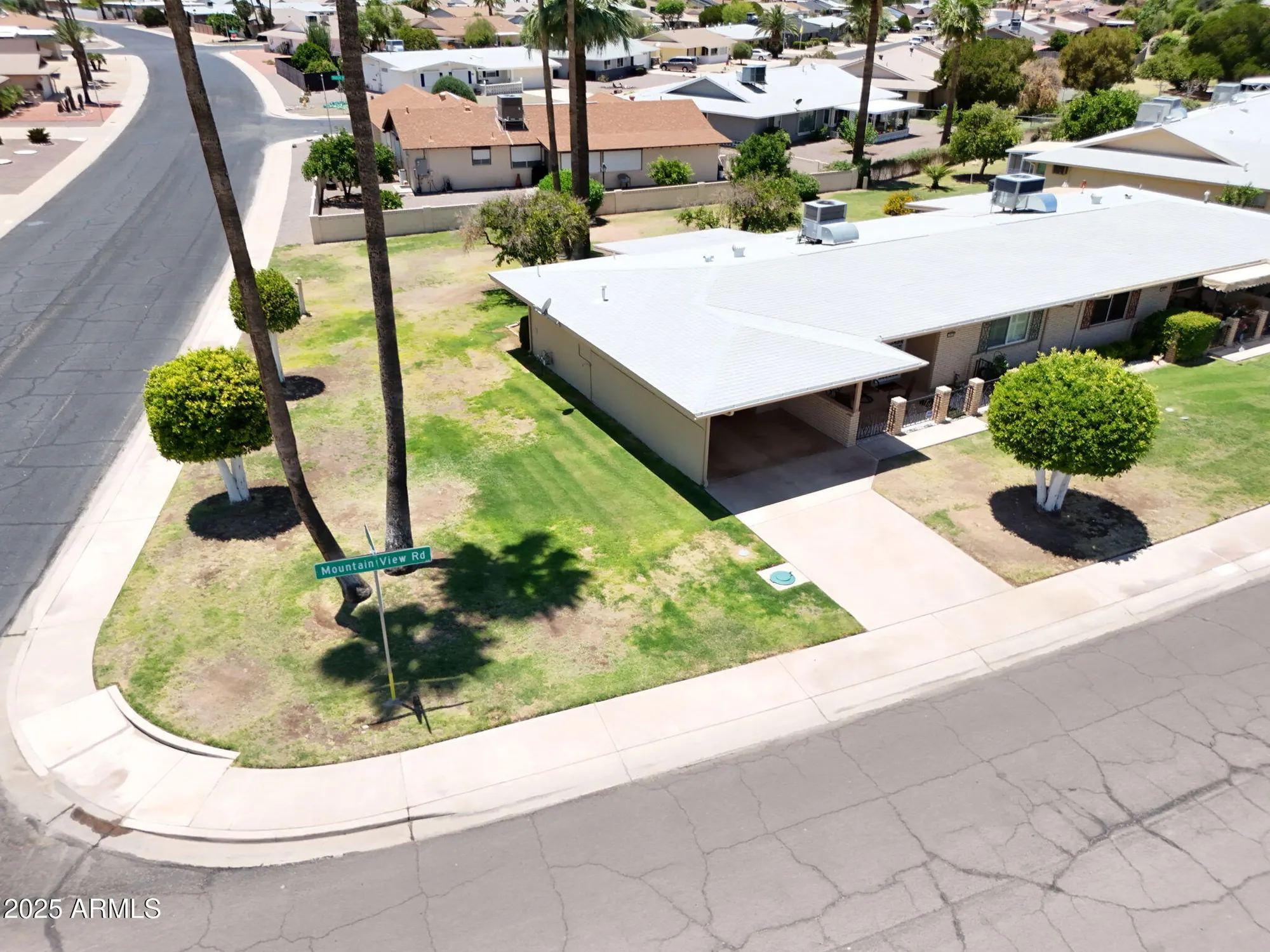 Property Slideshow image 19 of 22 | 9915 w mountain view rd, Sun City, AZ, 85351