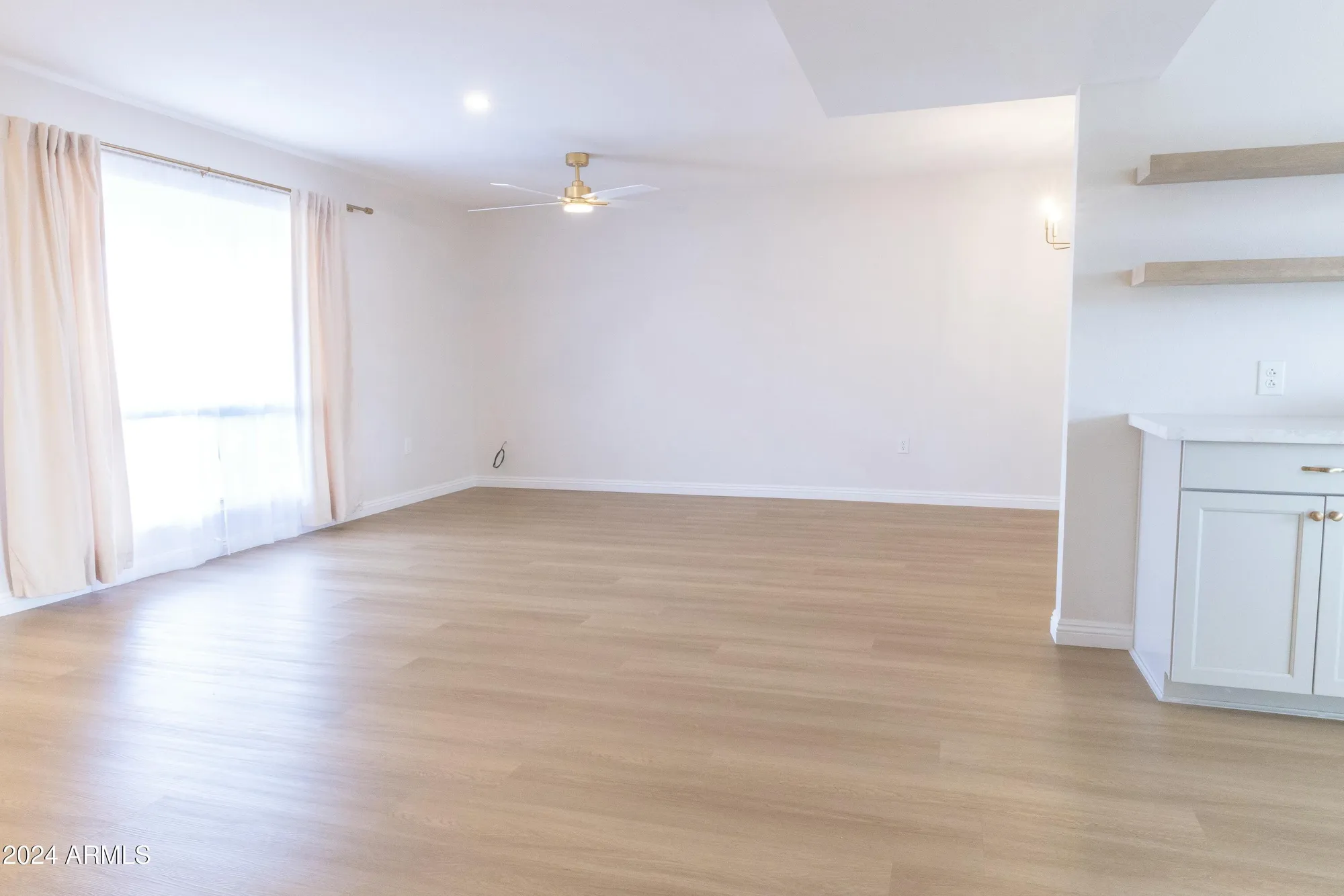 Property Slideshow image 1 of 31 | 10514 w bright angel cir, Sun City, AZ, 85351