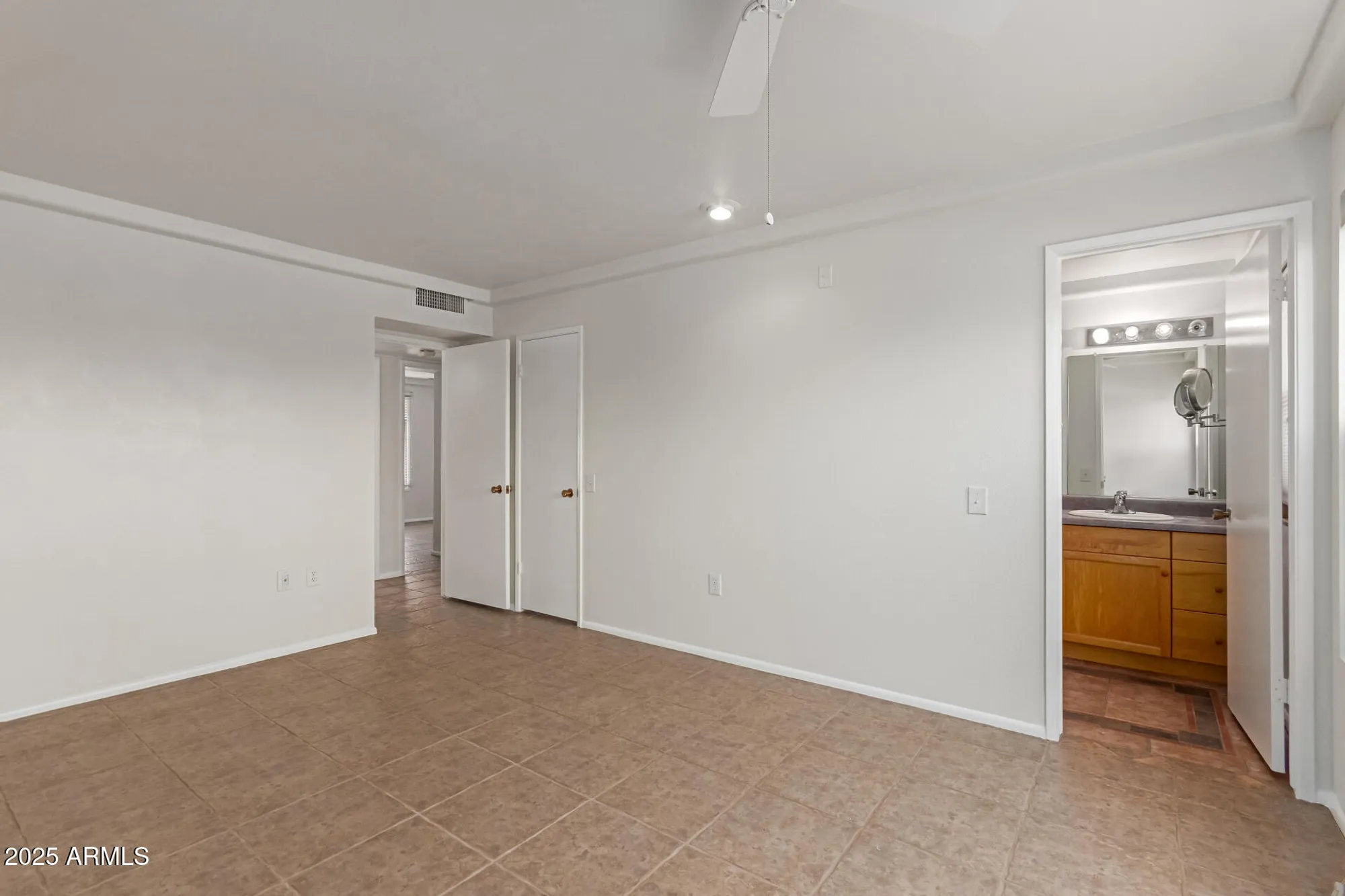 Property Slideshow image 16 of 37 | 14610 n bolivar dr, Sun City, AZ, 85351