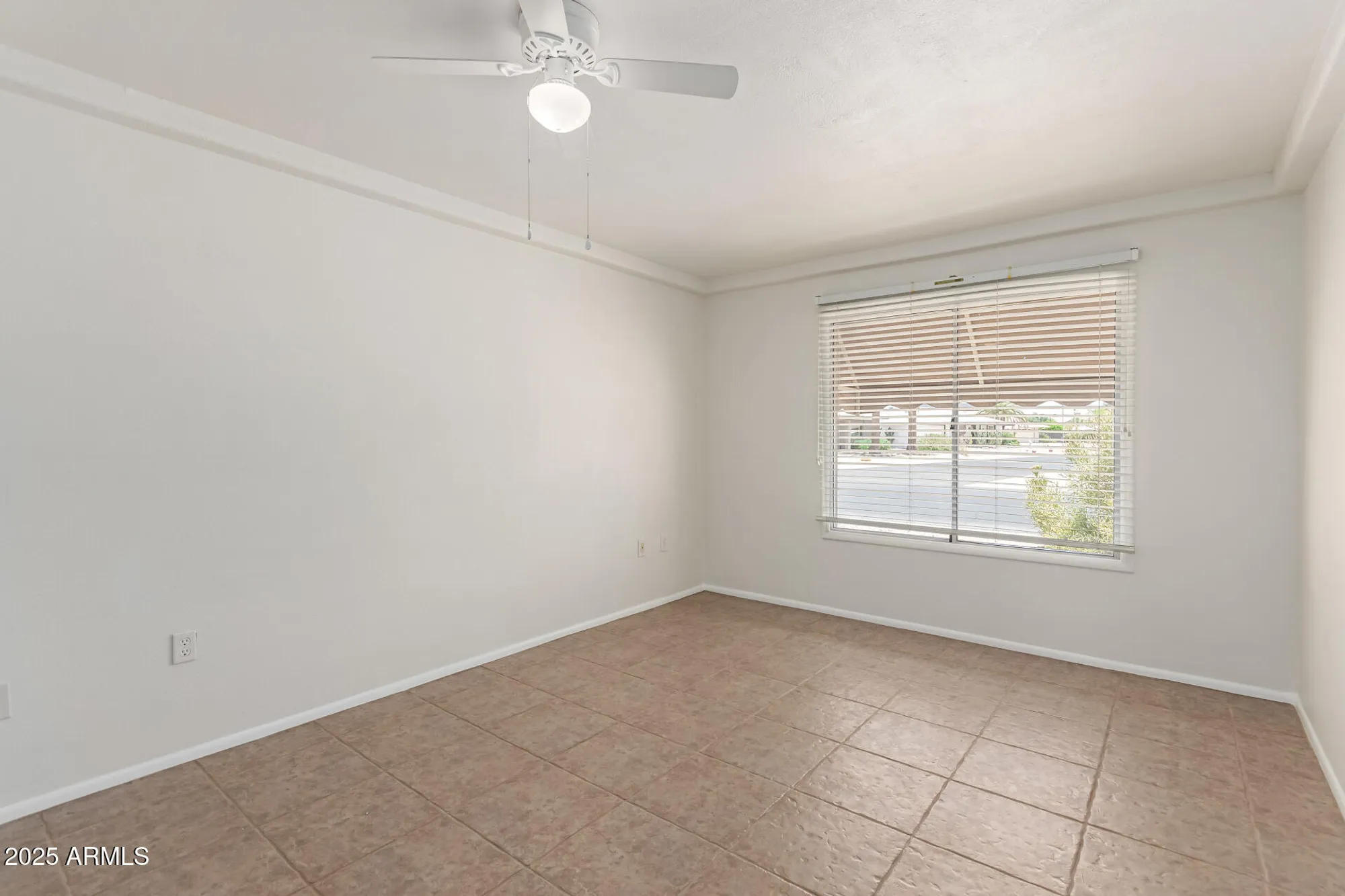 Property Slideshow image 19 of 37 | 14610 n bolivar dr, Sun City, AZ, 85351