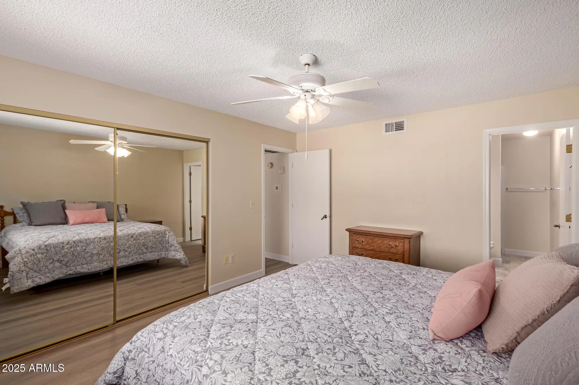 Property Slideshow image 14 of 48 | 1021 s greenfield rd 1194, Mesa, AZ, 85206