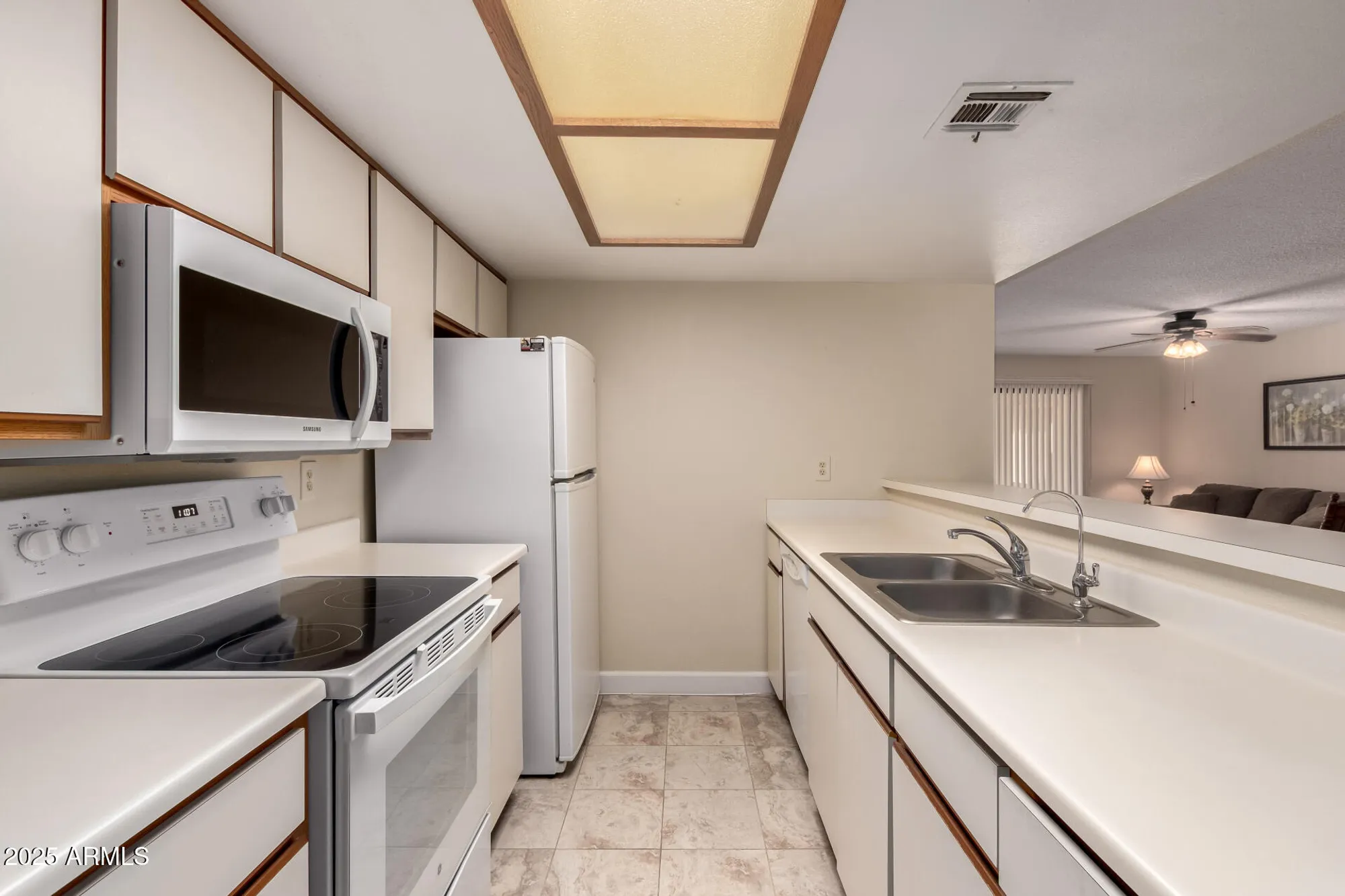 Property Slideshow image 10 of 48 | 1021 s greenfield rd 1194, Mesa, AZ, 85206